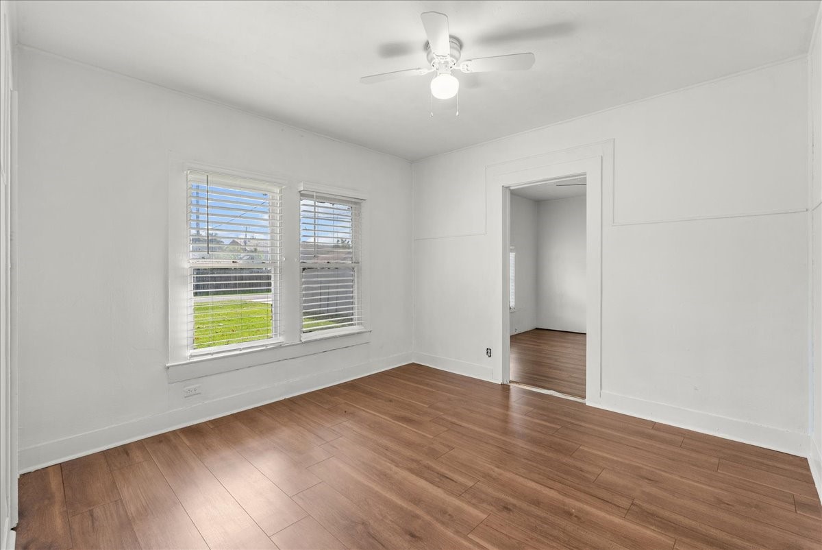 12101 23rd Street, Santa Fe, TX 77510