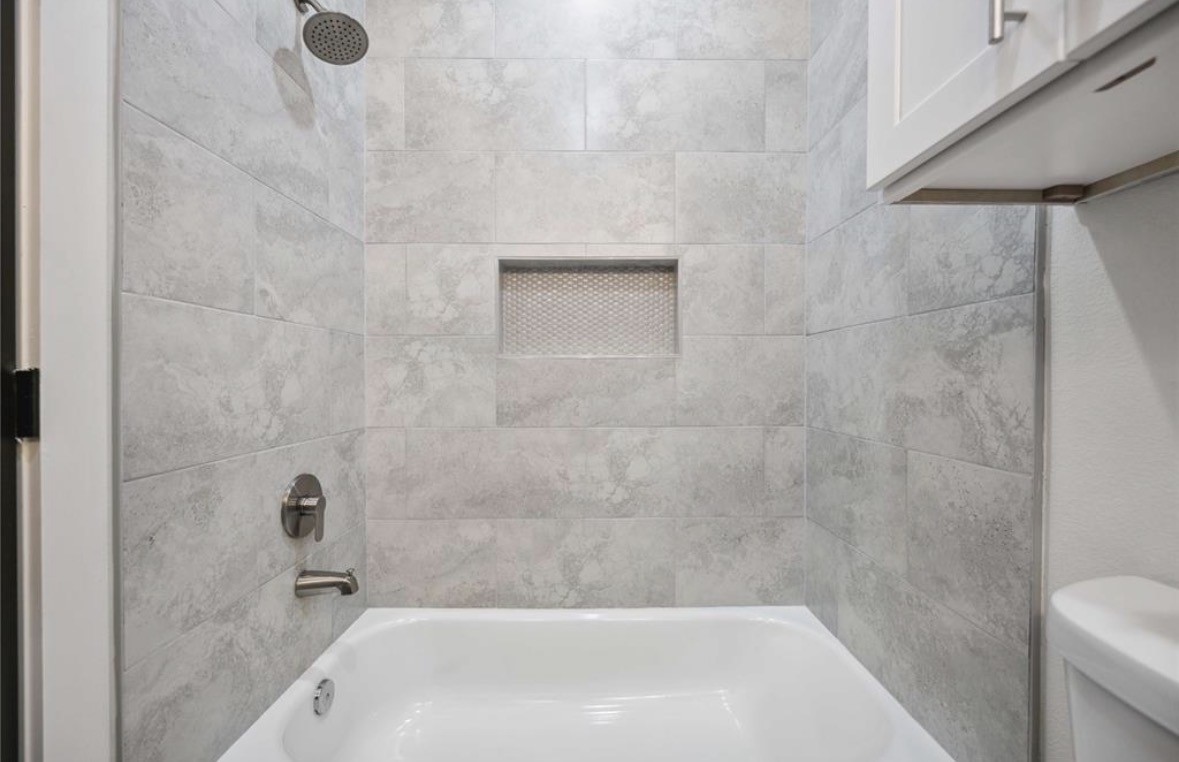 7980 Angus Street, #B, Houston, TX 77028