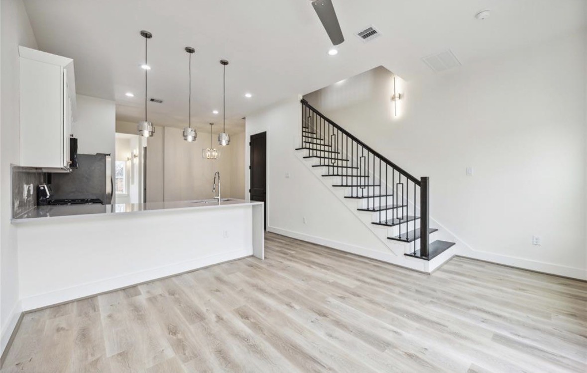 7980 Angus Street, #B, Houston, TX 77028