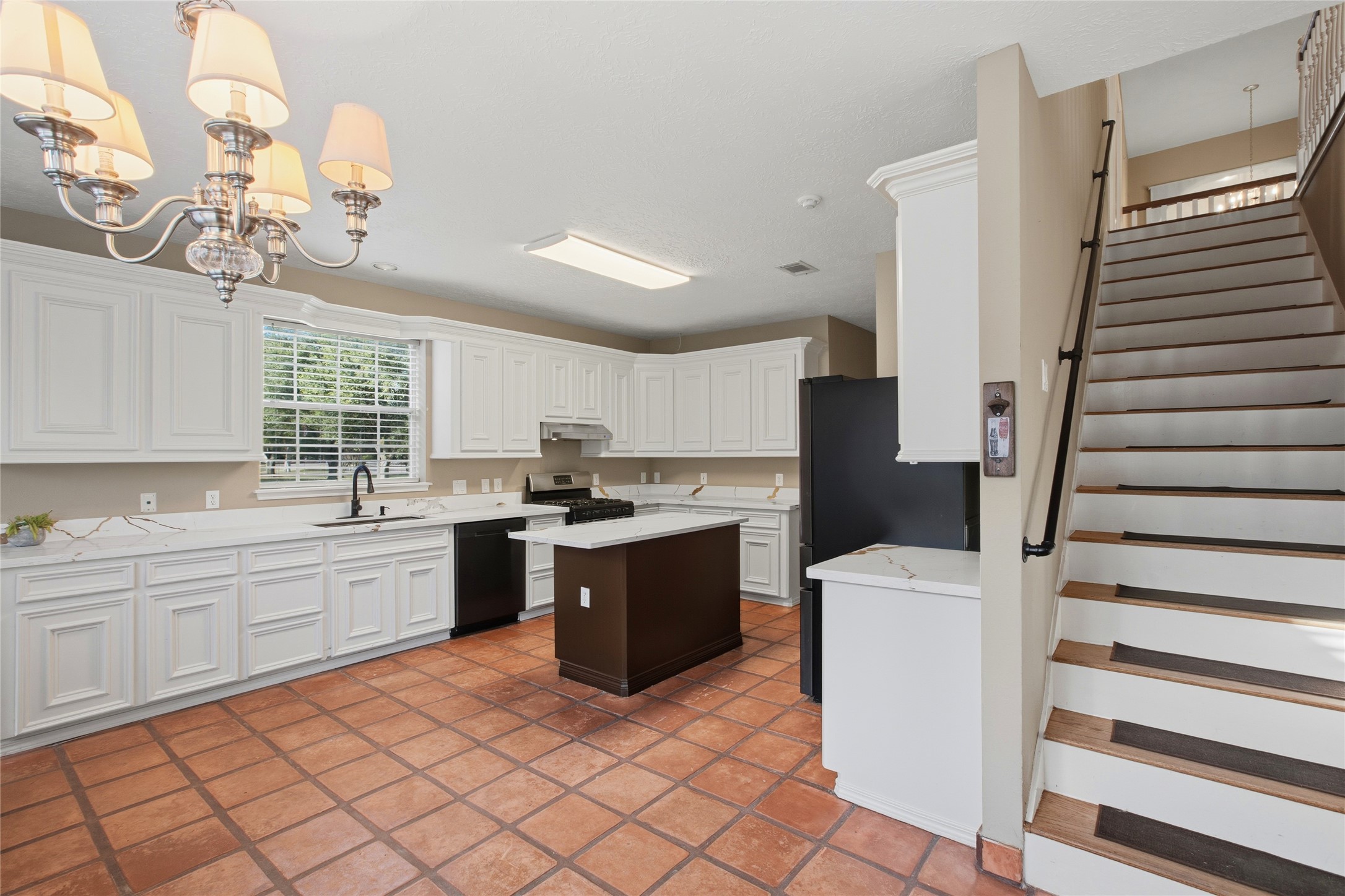 5202 W Zephyr Drive, #C378C, Alvin, TX 77511