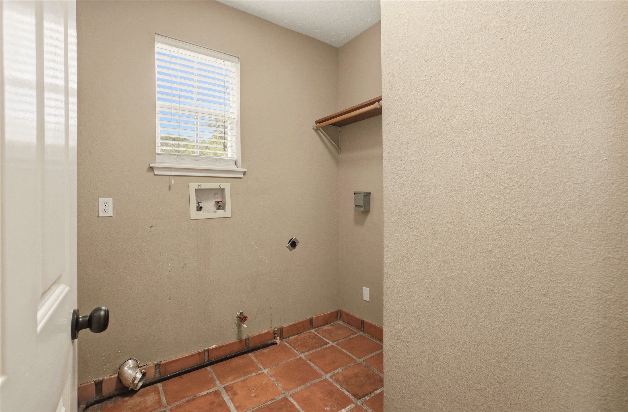 5202 W Zephyr Drive, #C378C, Alvin, TX 77511