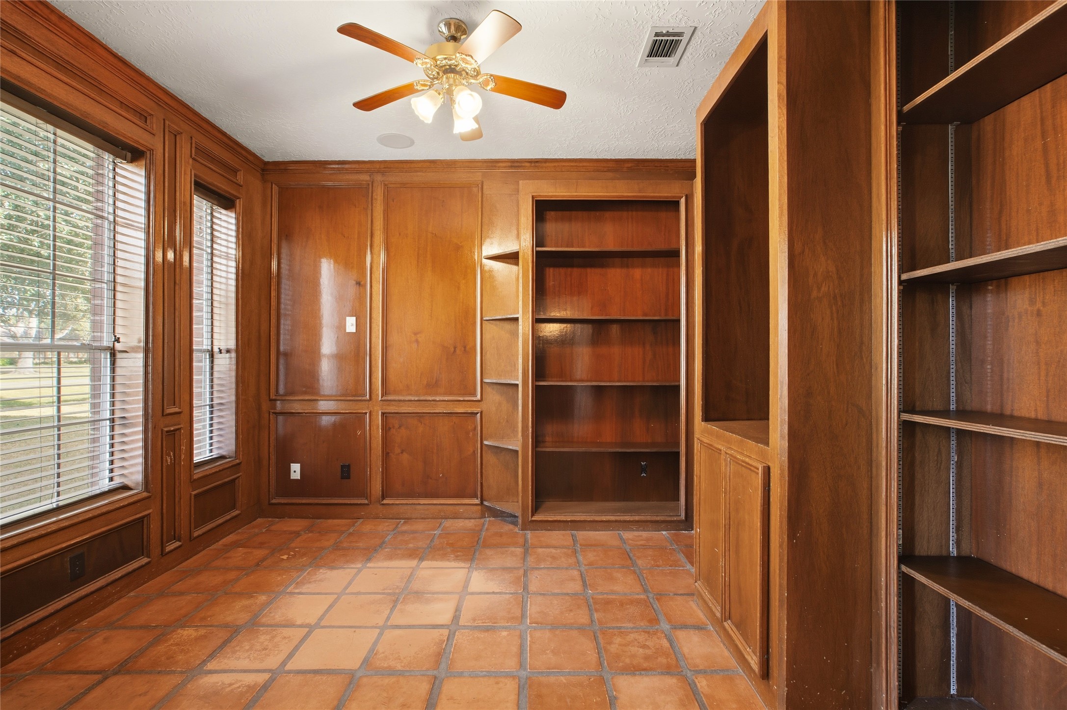 5202 W Zephyr Drive, #C378C, Alvin, TX 77511