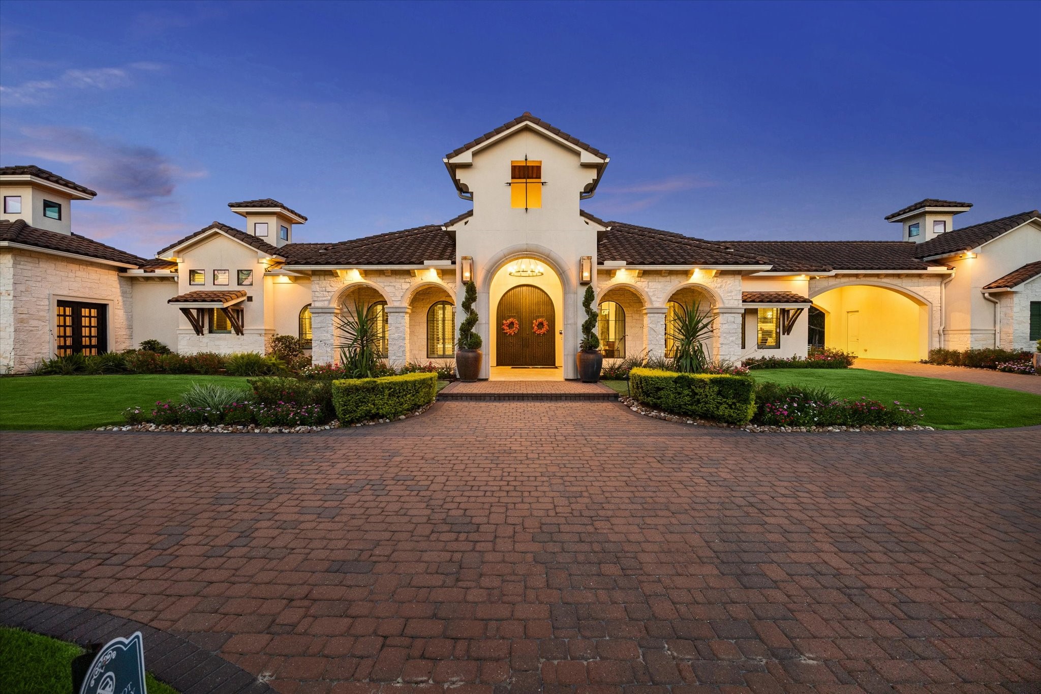 16830 Bridle Oak Drive, Cypress, TX 77433 16830 Bridle Oak Drive, Cypress, TX 77433