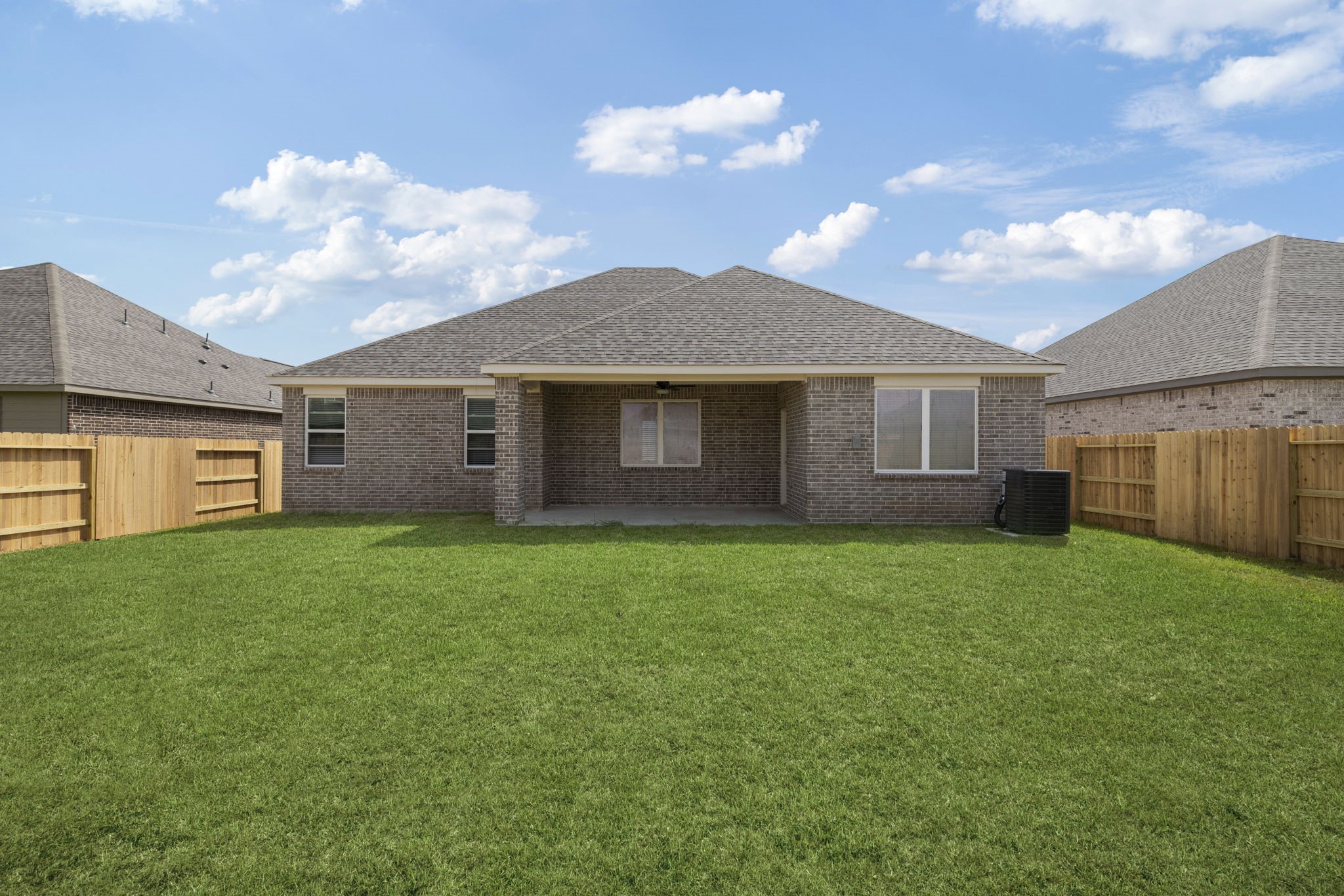 14004 Starboard Reach Drive, Texas City, TX 77510