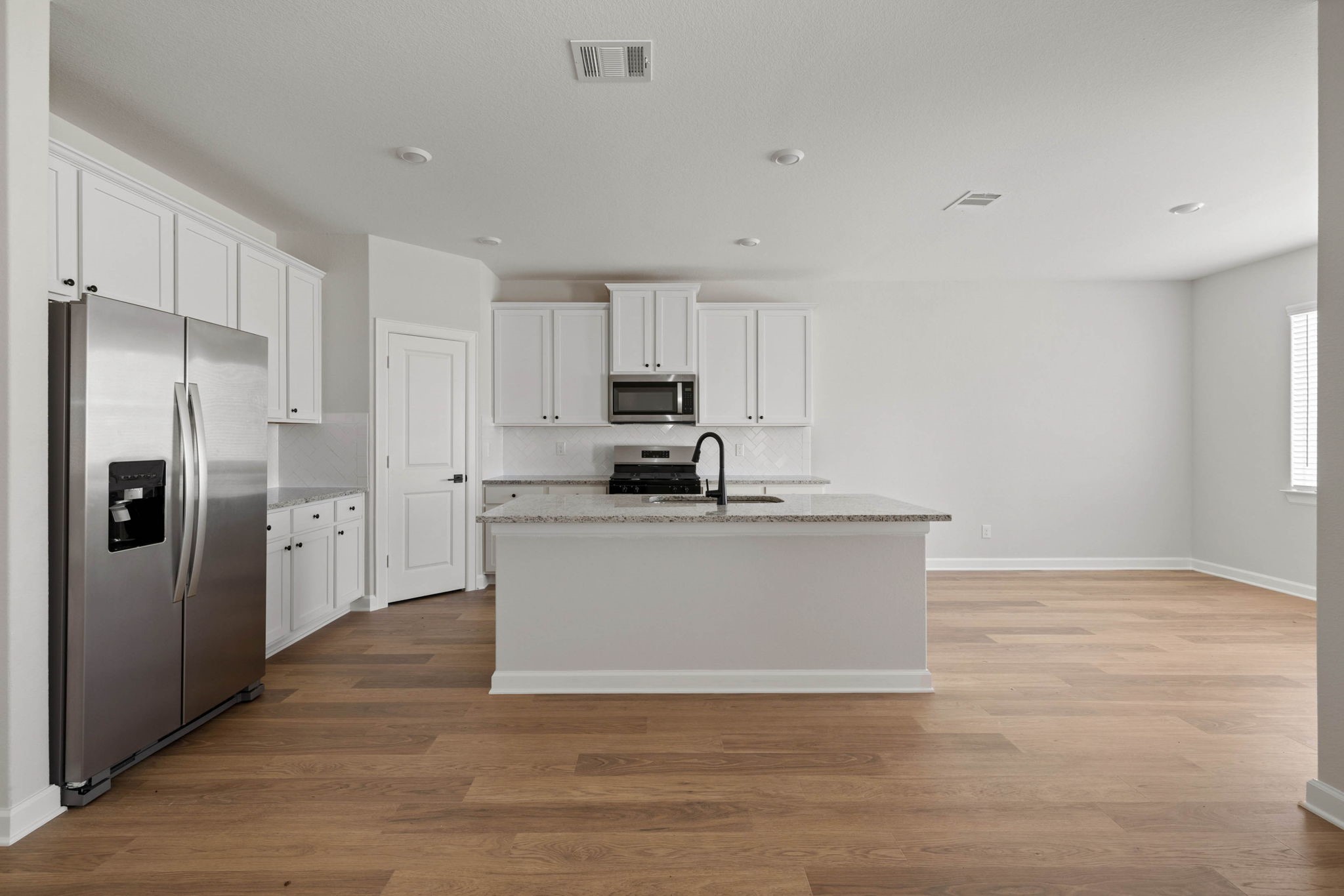 14004 Starboard Reach Drive, Texas City, TX 77510