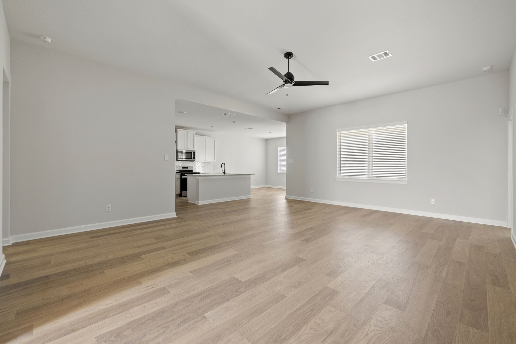 14004 Starboard Reach Drive, Texas City, TX 77510