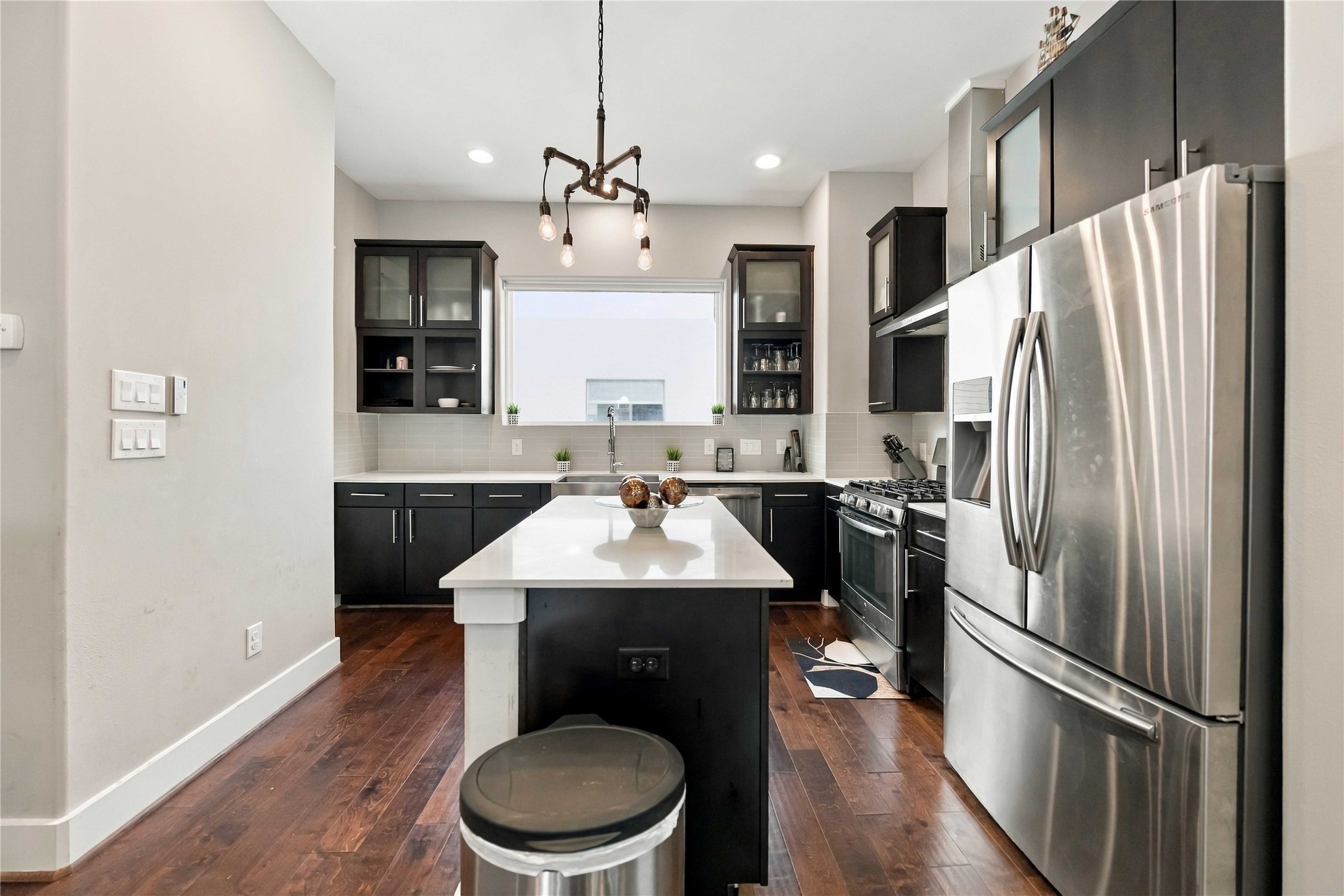 613 Bayou Street, Houston, TX 77020