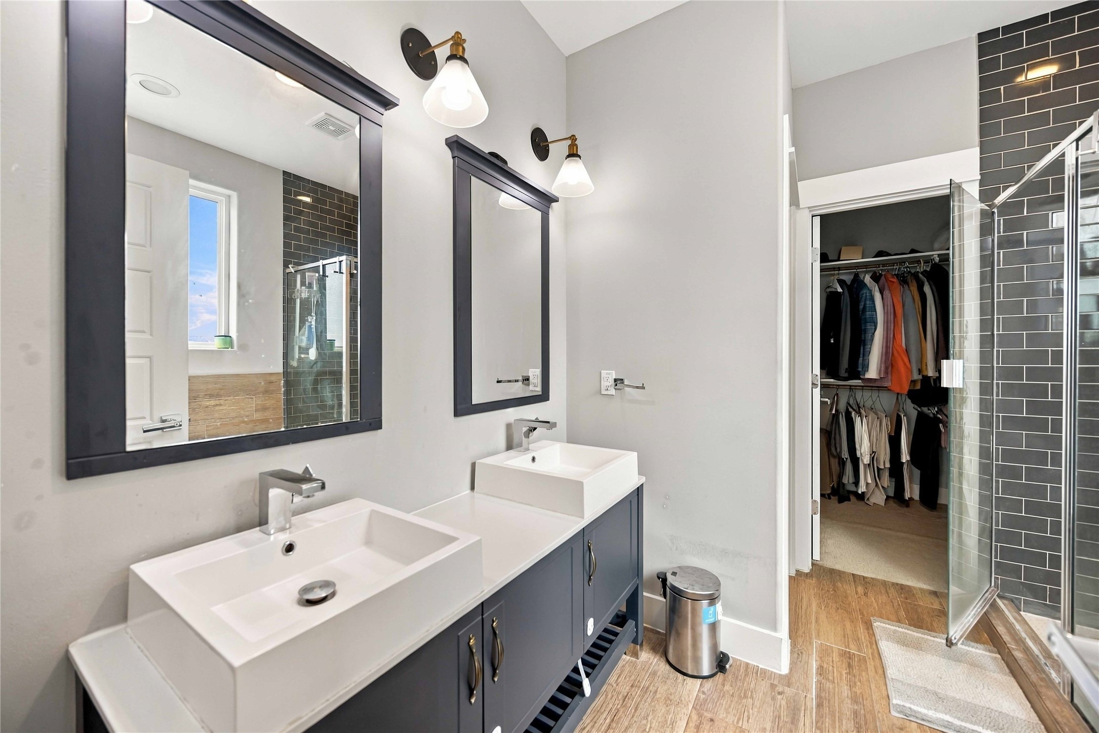 613 Bayou Street, Houston, TX 77020