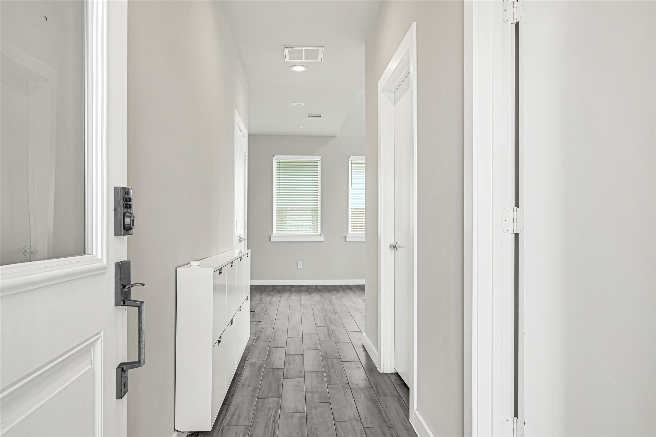 9431 Jutland Road, Houston, TX 77033