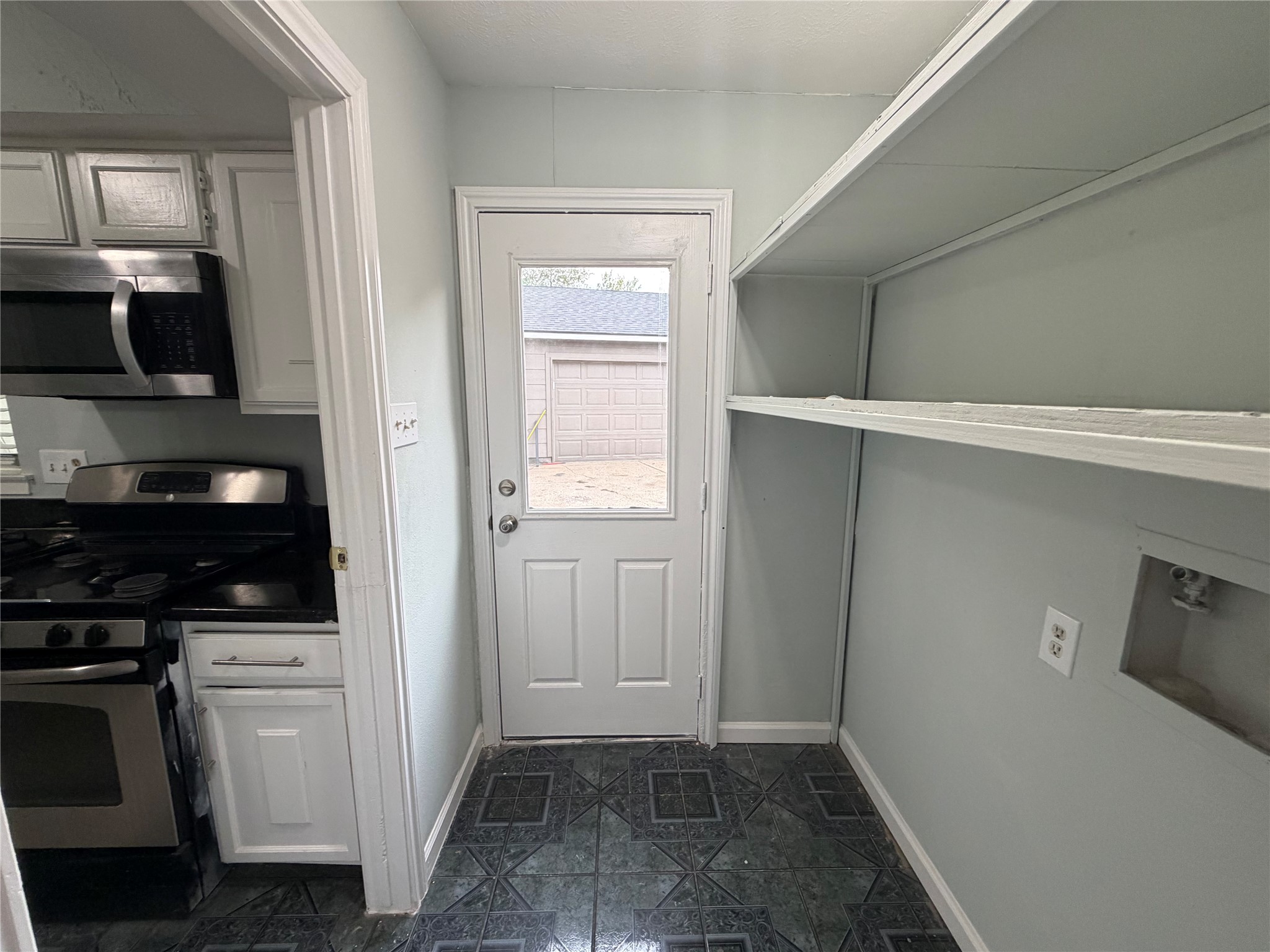 2611 W Greens Road, Houston, TX 77067