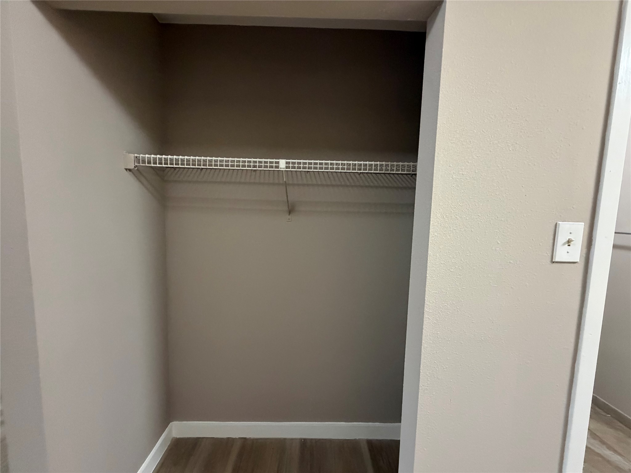 2611 W Greens Road, Houston, TX 77067