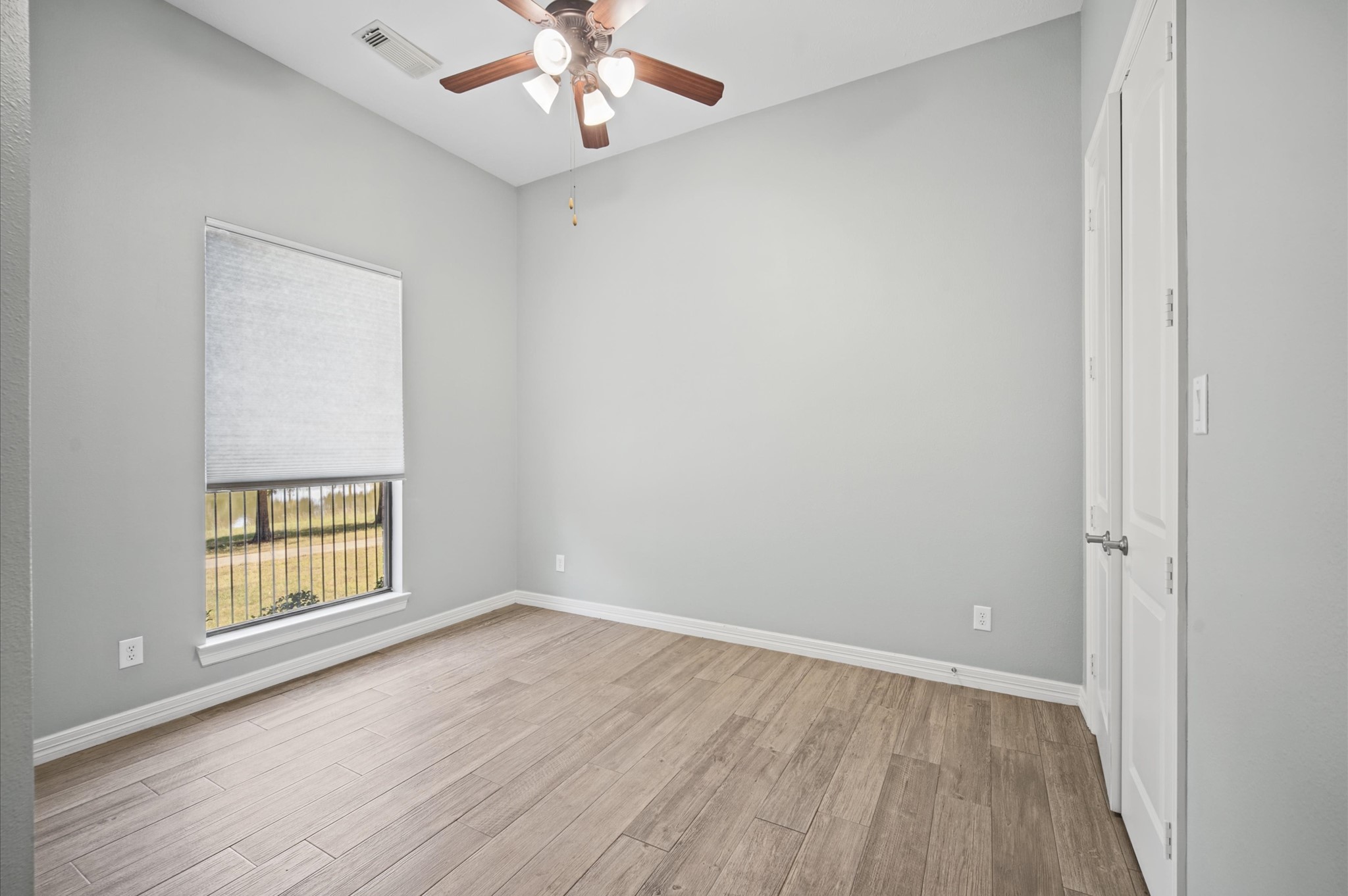 18103 E Allen Shore Drive, Cypress, TX 77433