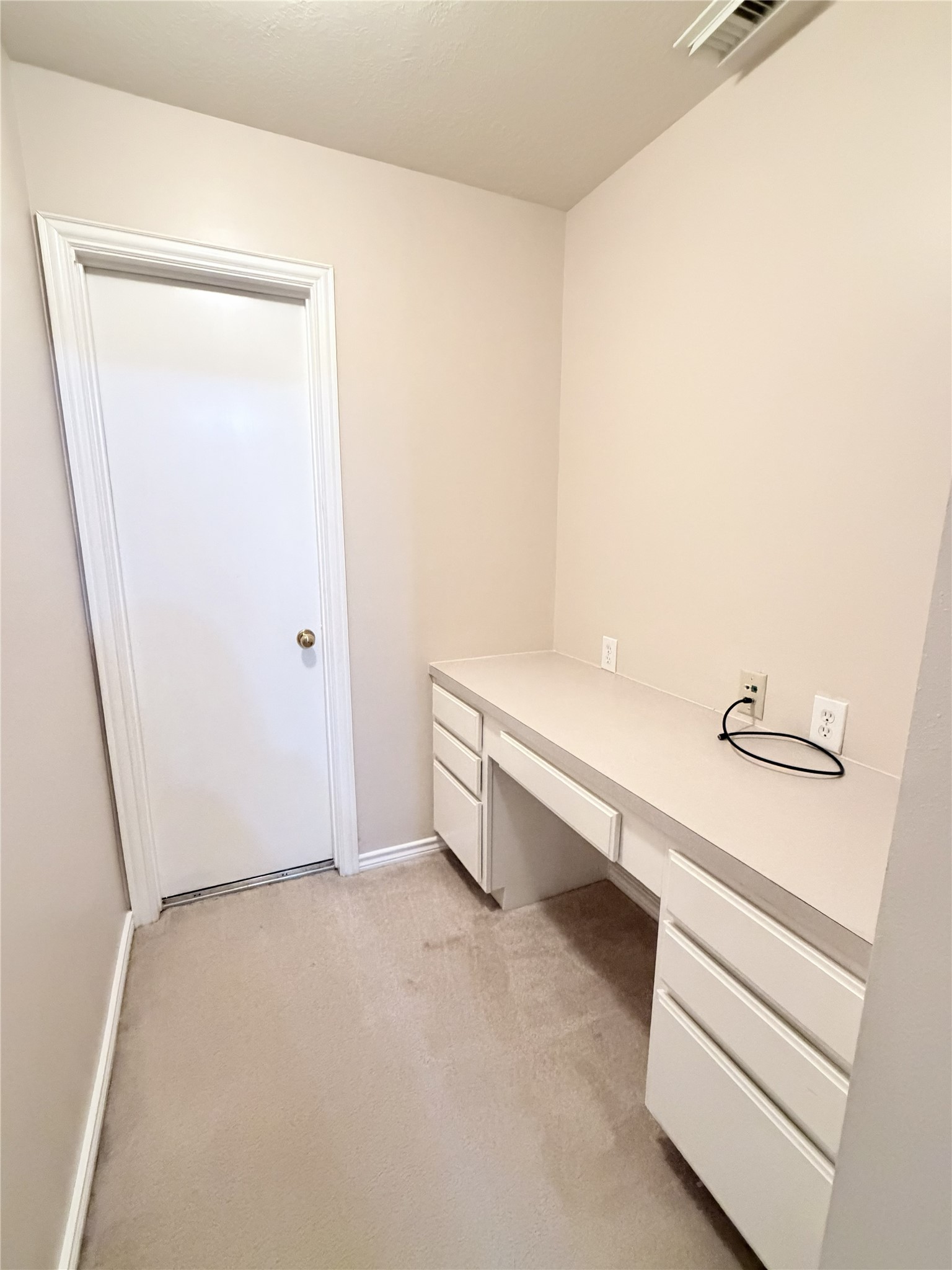 3043 Fallbrook Drive, Pearland, TX 77584