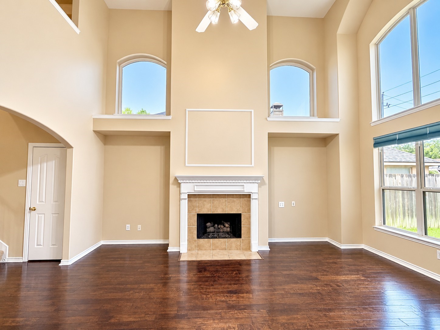 3043 Fallbrook Drive, Pearland, TX 77584