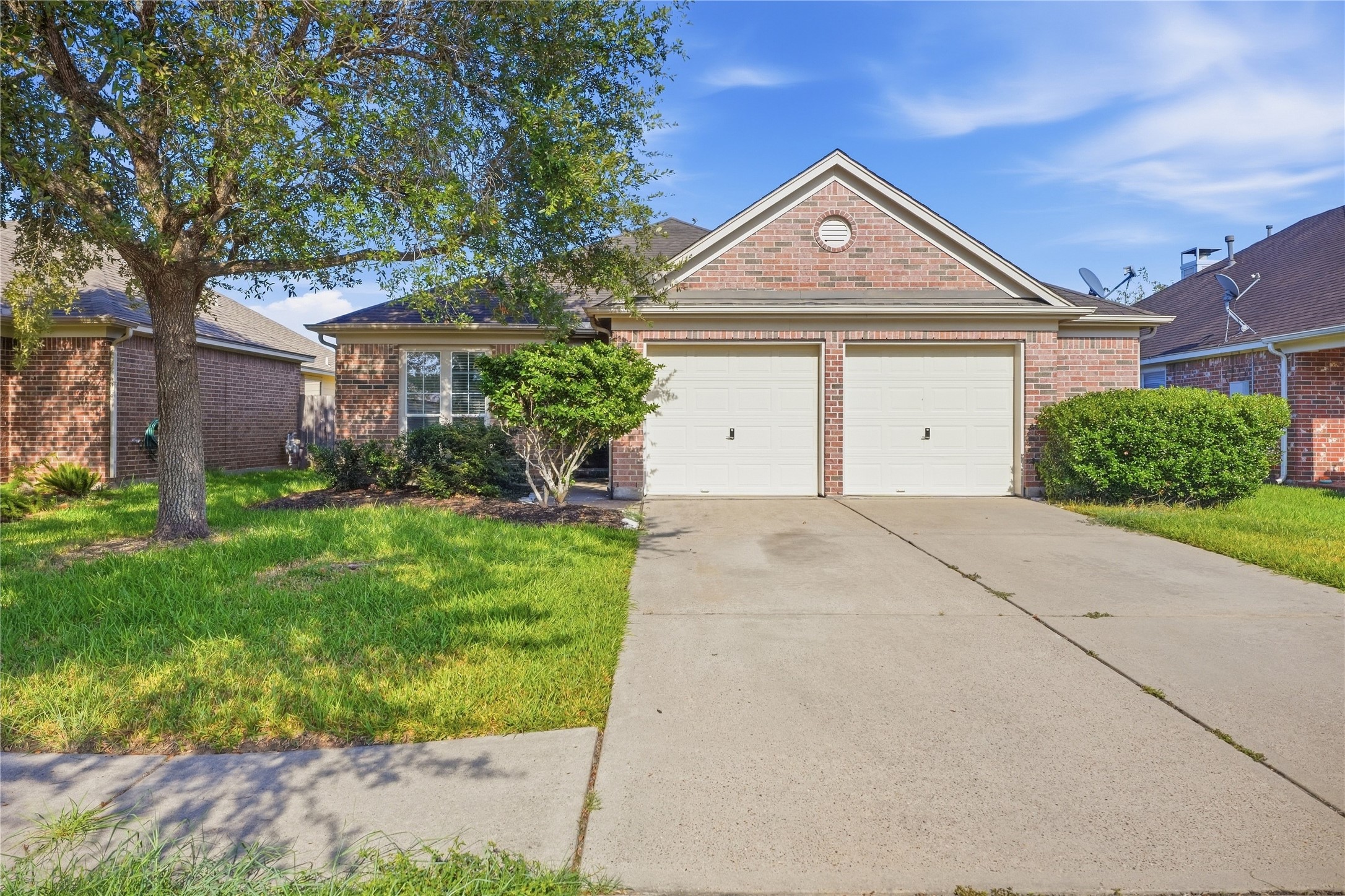 872 Rock Harbor Lane, League City, TX 77573 872 Rock Harbor Lane, League City, TX 77573