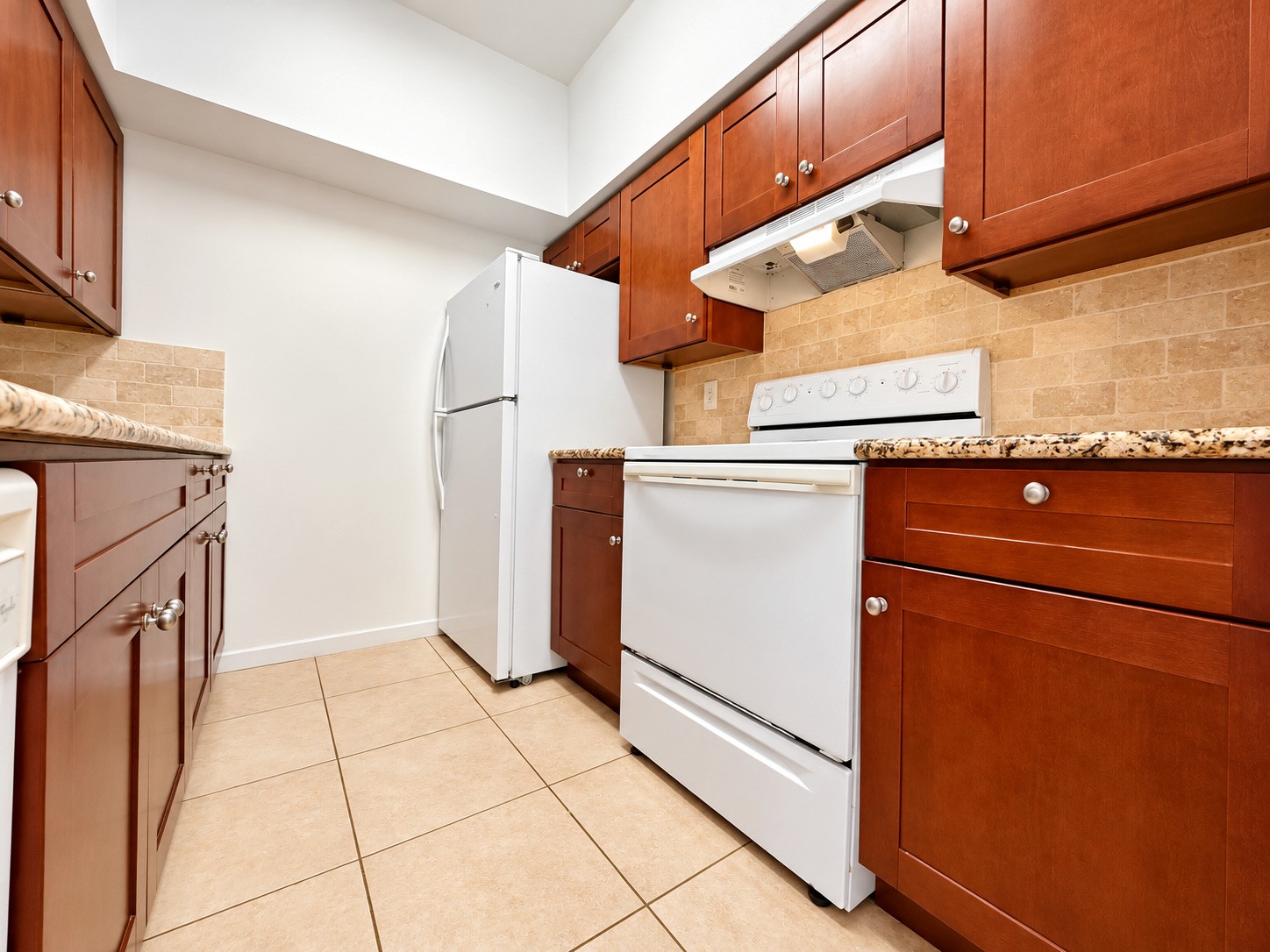 4041 Law Street, #606, Houston, TX 77005