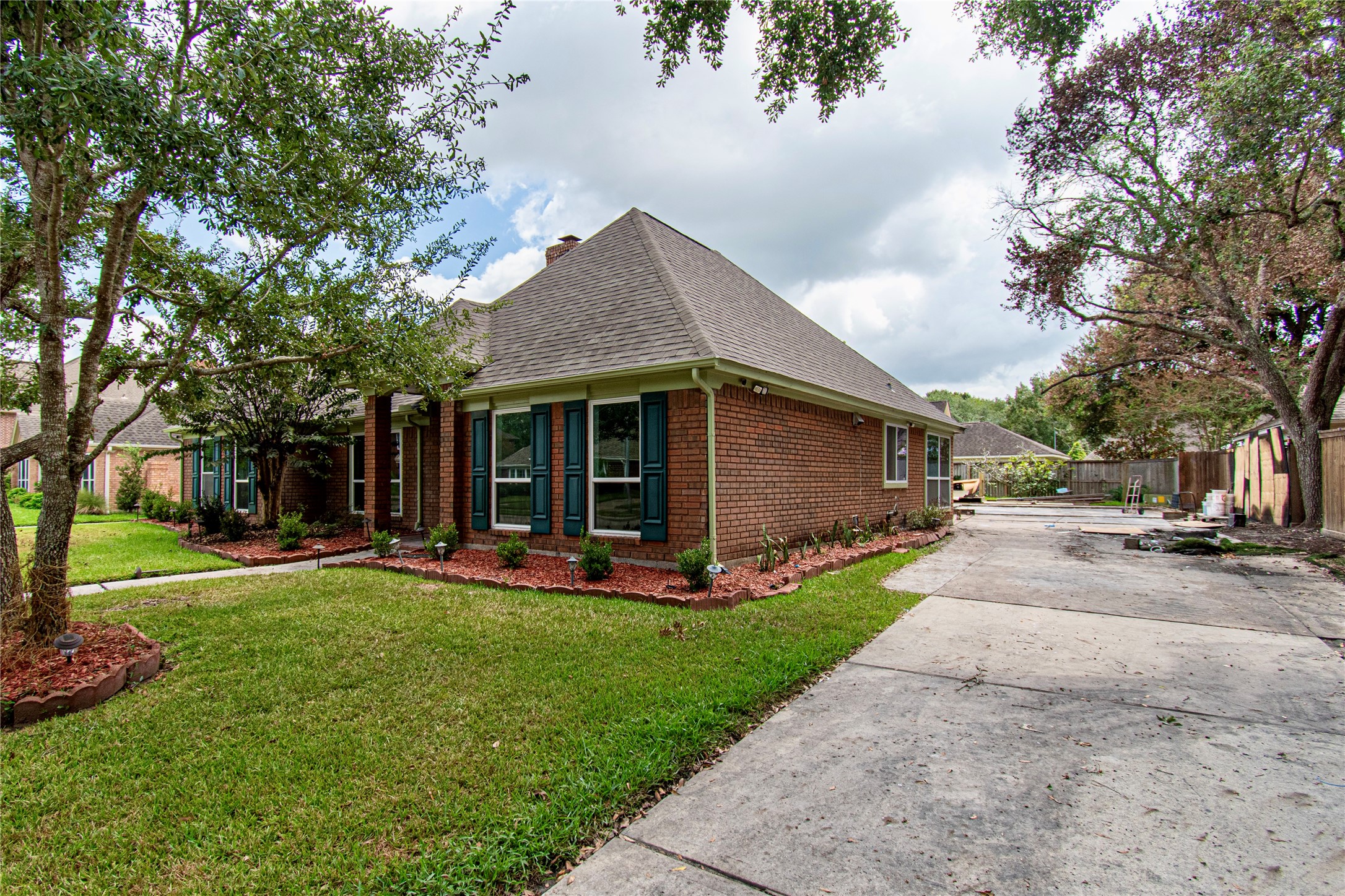 11727 Mighty Redwood Drive, Pasadena, TX 77059 11727 Mighty Redwood Drive, Pasadena, TX 77059