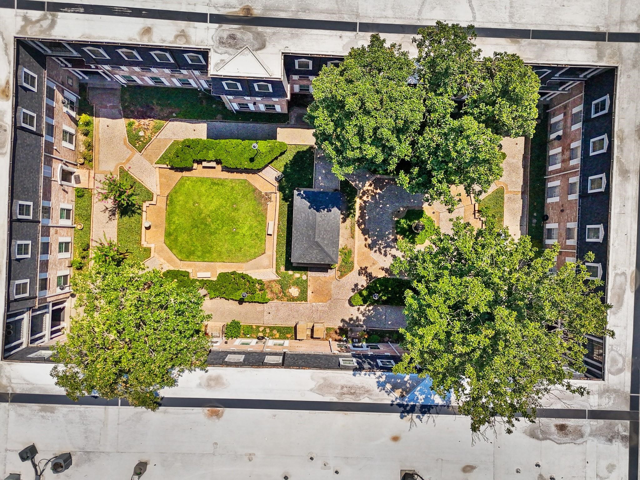 355 N Post Oak Lane, #839, Houston, TX 77024