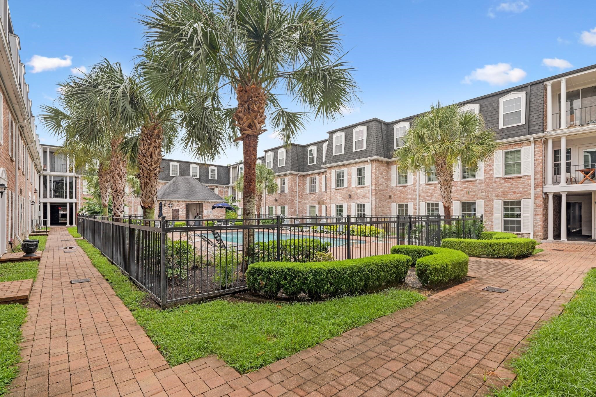 355 N Post Oak Lane, #839, Houston, TX 77024