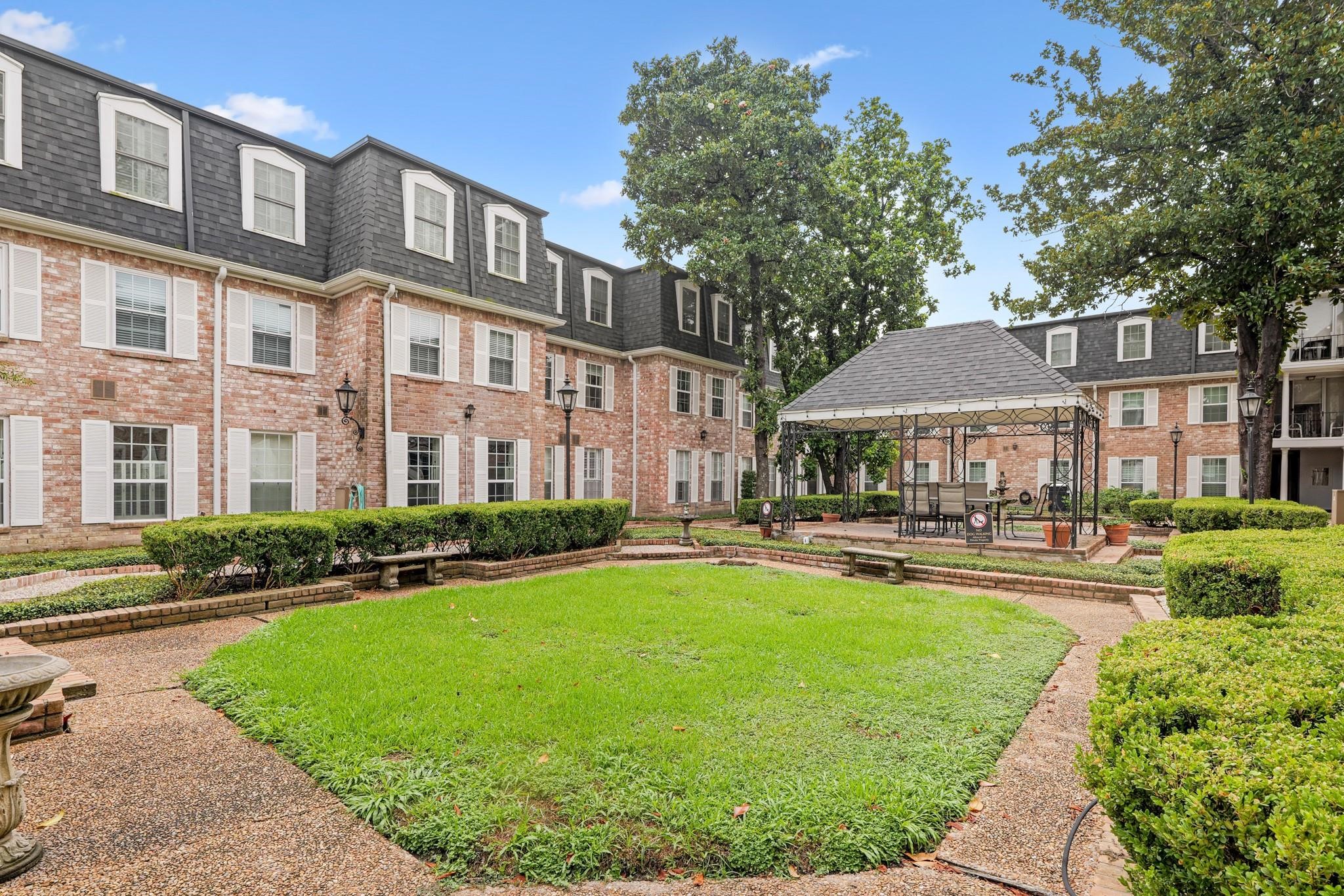 355 N Post Oak Lane, #839, Houston, TX 77024
