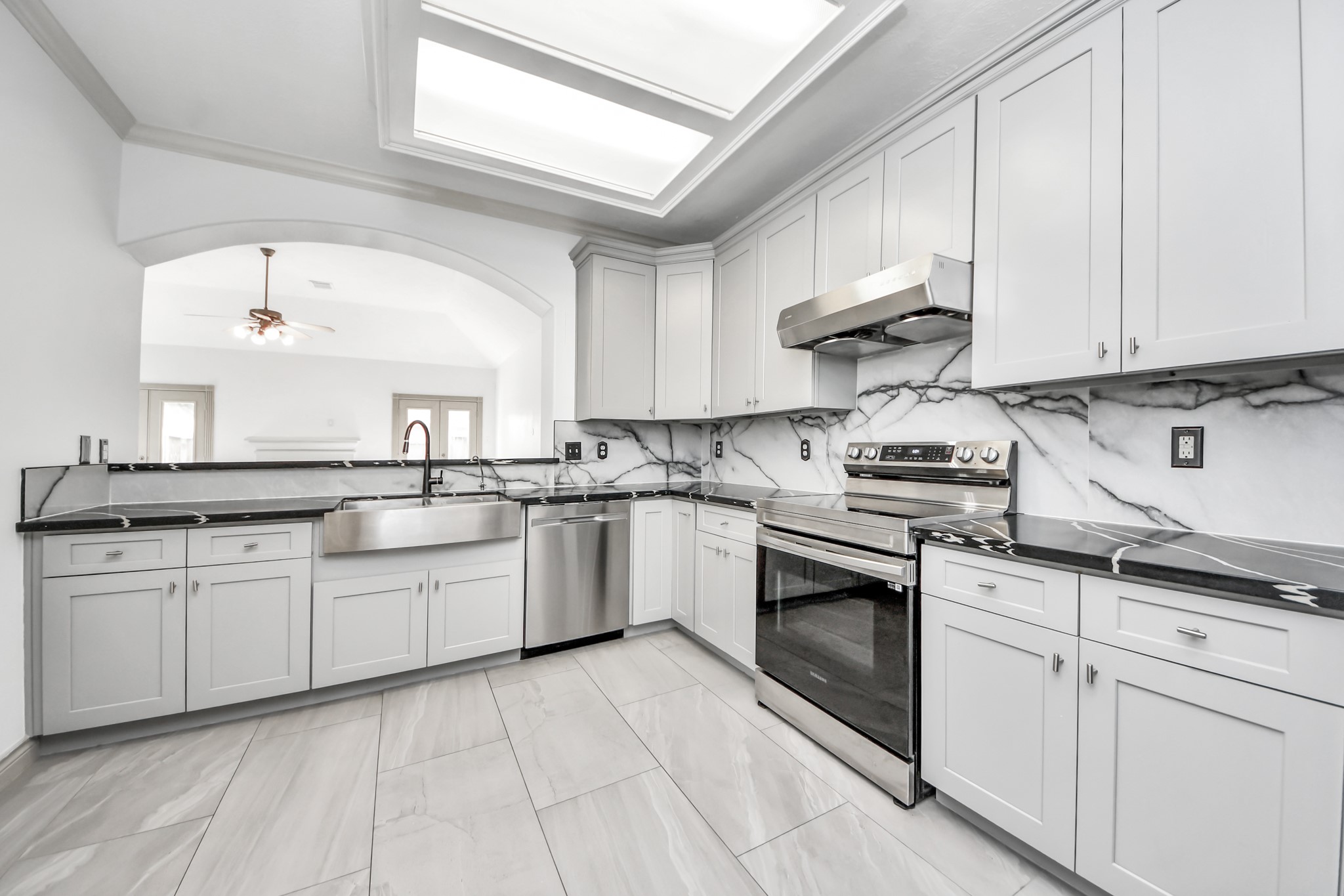 2027 Marchwood Manor Drive, Houston, TX 77090