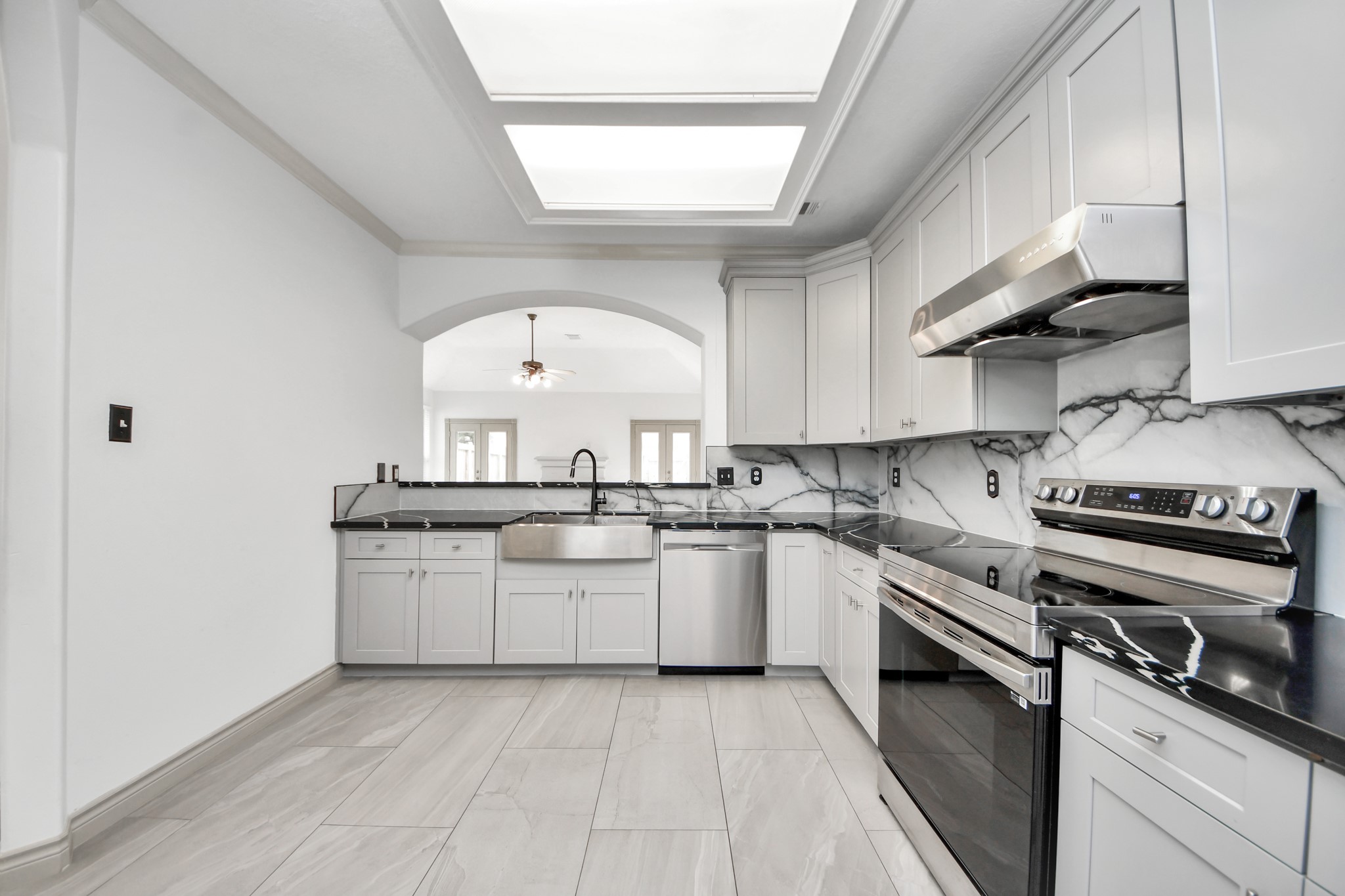 2027 Marchwood Manor Drive, Houston, TX 77090