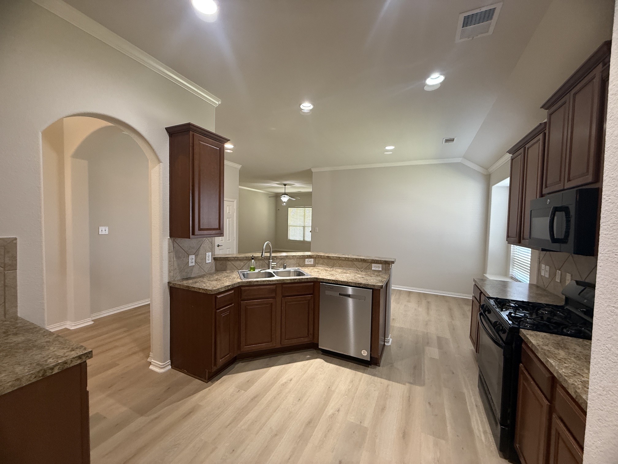 13417 Star Creek Lane, Rosharon, TX 77583