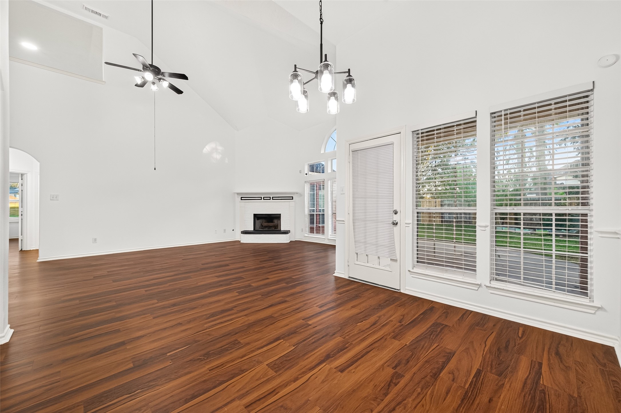 5910 Coral Petal Lane, Richmond, TX 77469