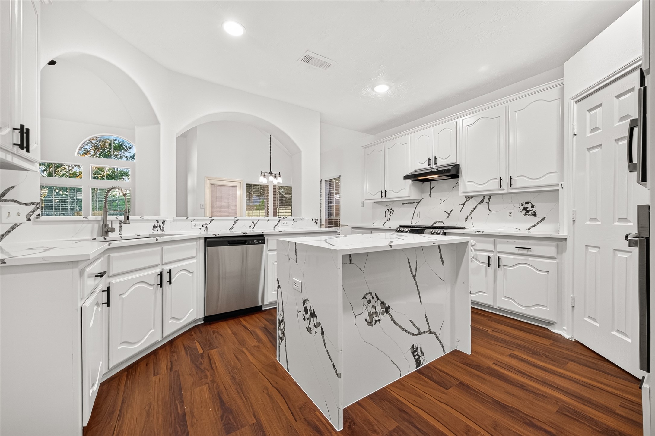 5910 Coral Petal Lane, Richmond, TX 77469