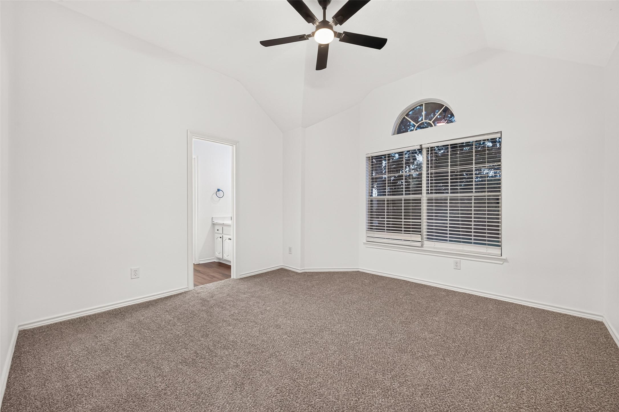 5910 Coral Petal Lane, Richmond, TX 77469