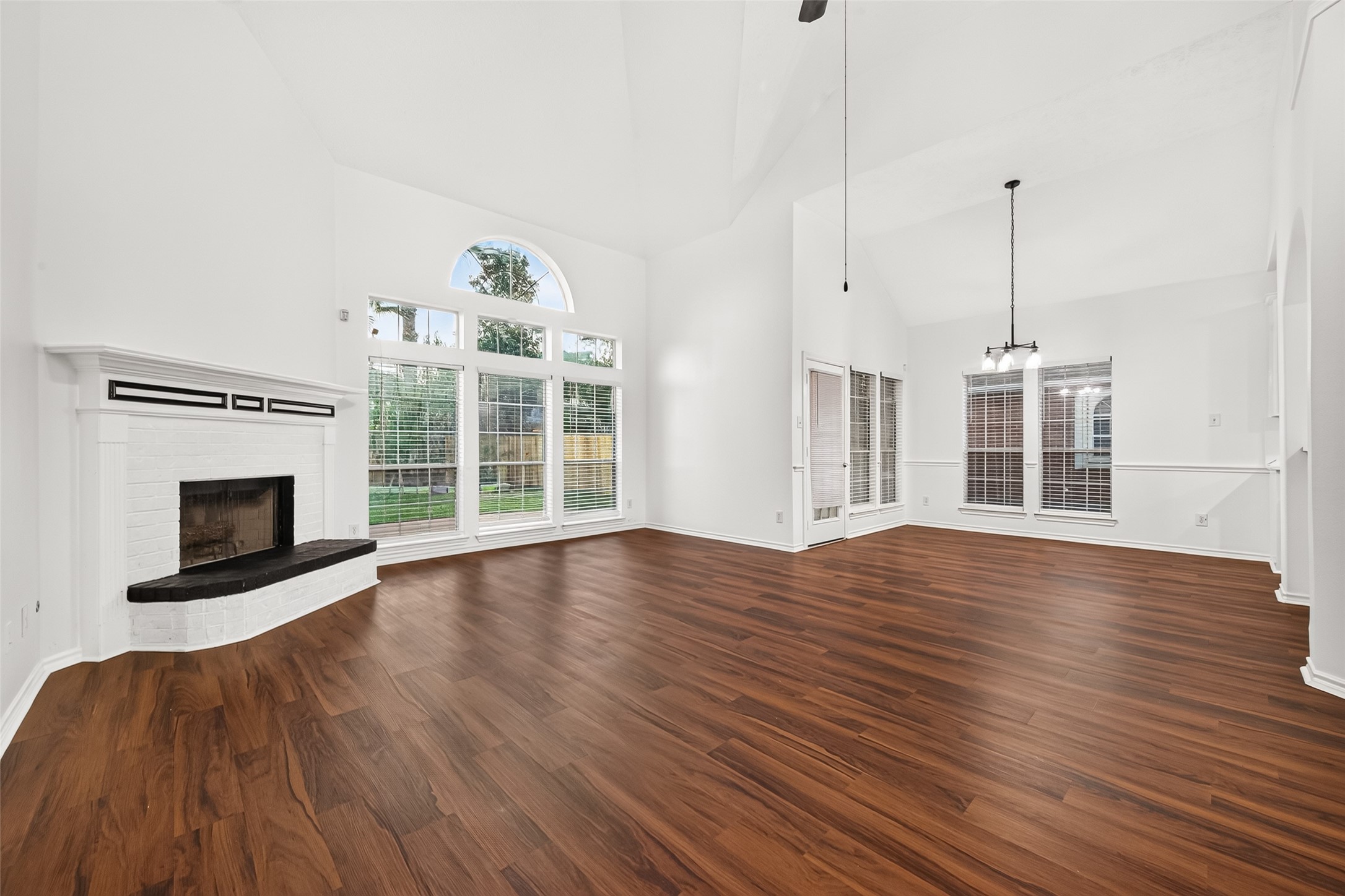 5910 Coral Petal Lane, Richmond, TX 77469
