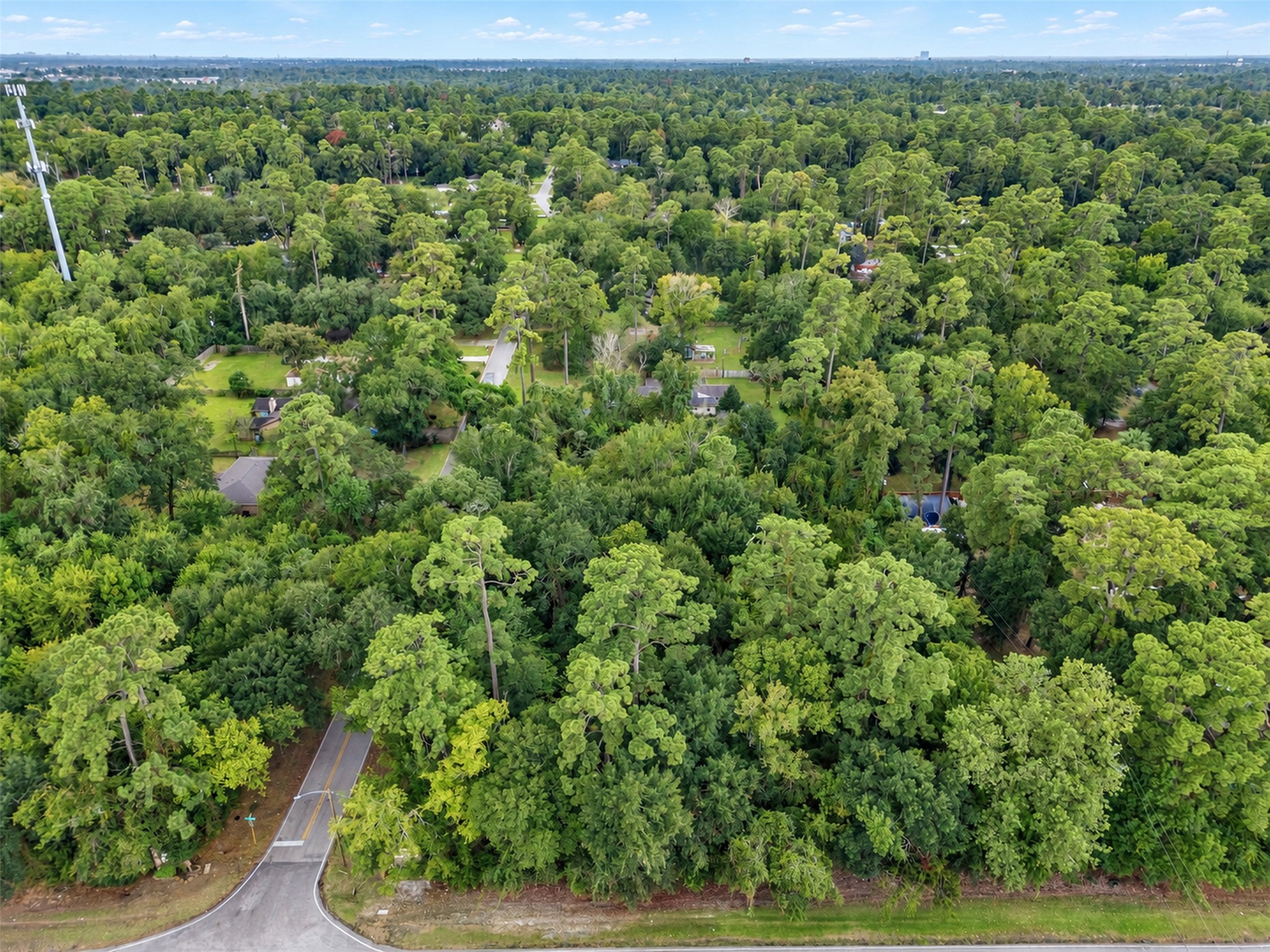 000 Creekhickory Road, Houston, TX 77068