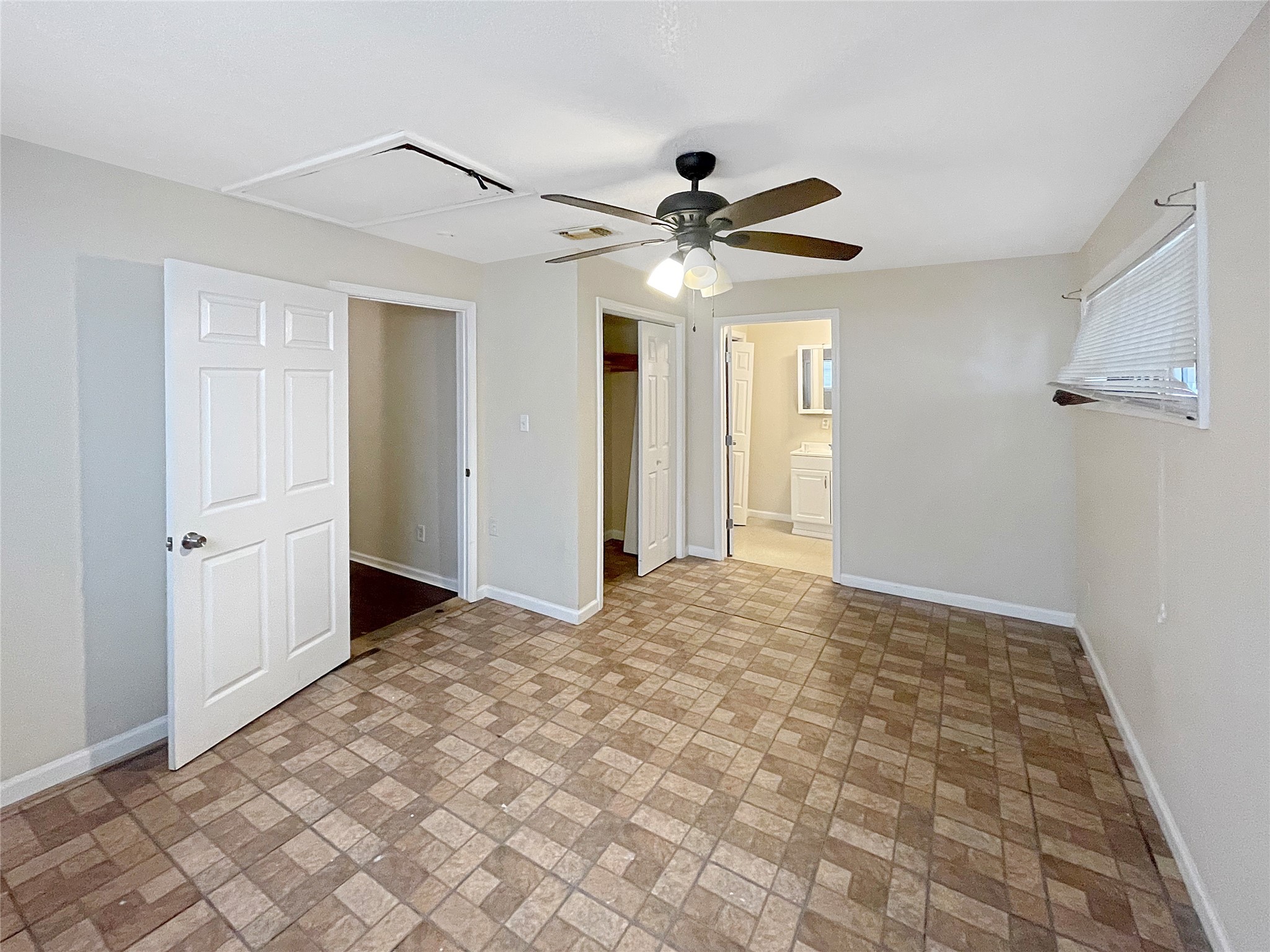 4215 Europa Street, Houston, TX 77022