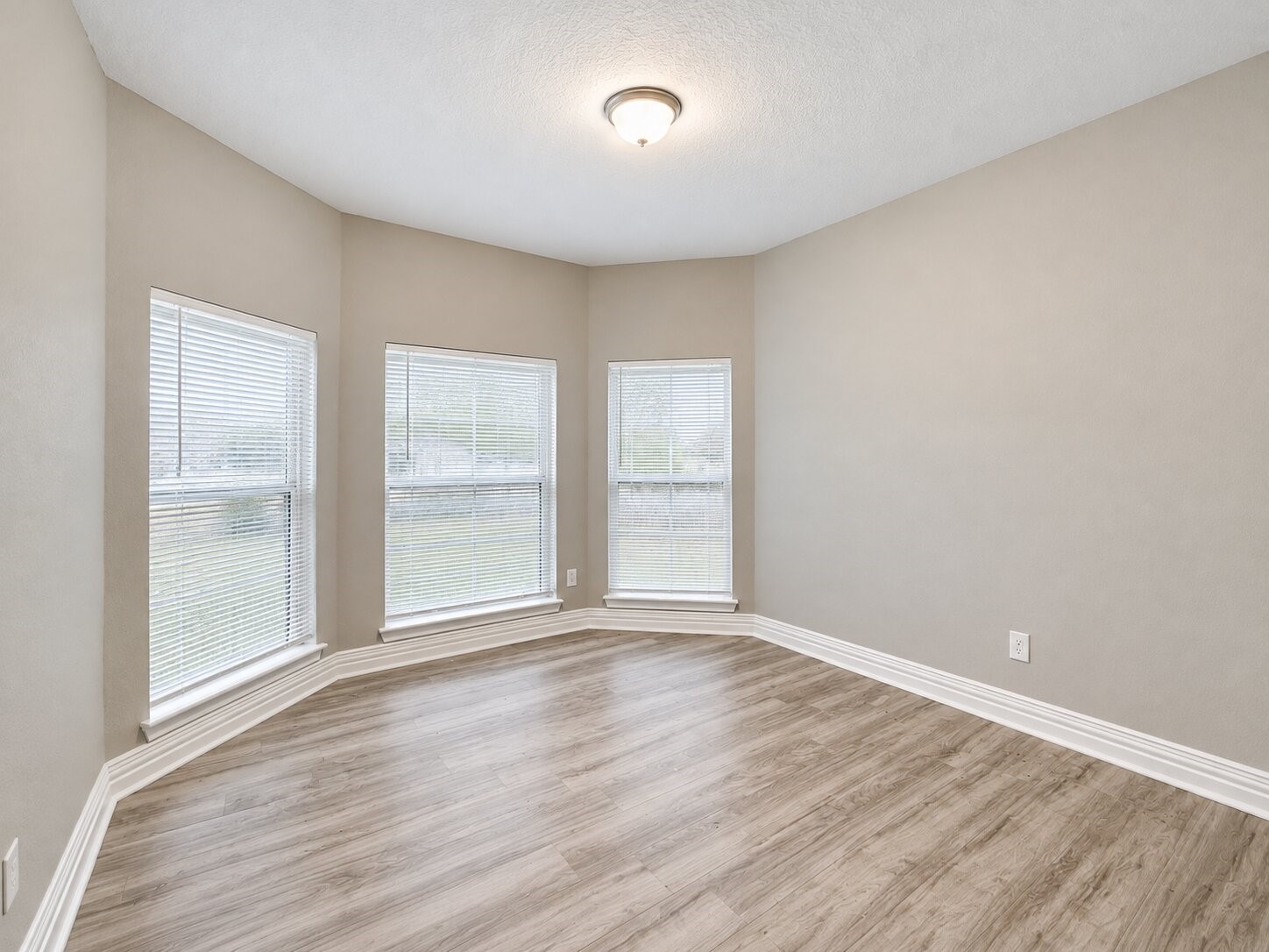 2631 Druid Street, Houston, TX 77091