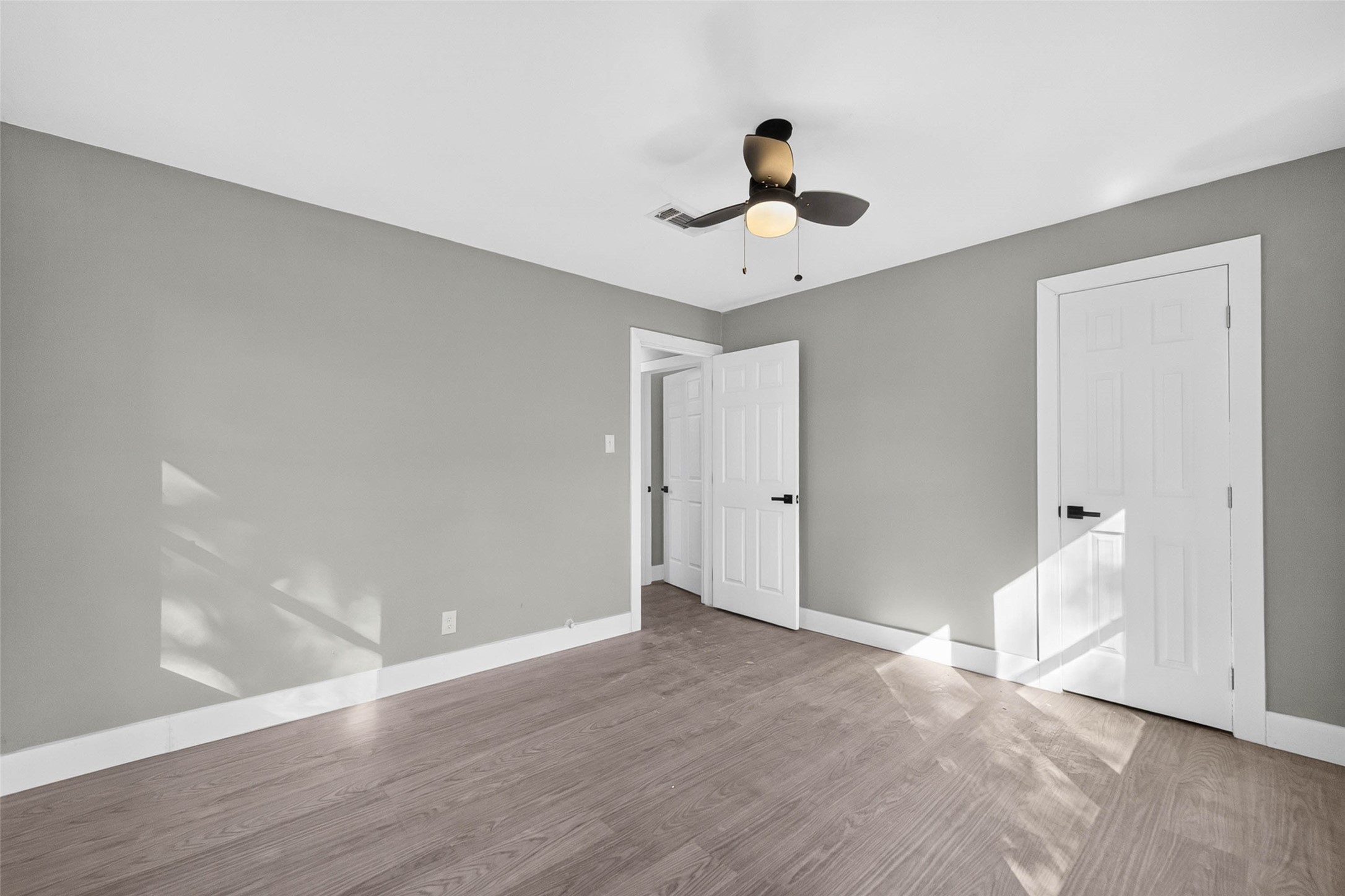826 Harvard Street, Deer Park, TX 77536