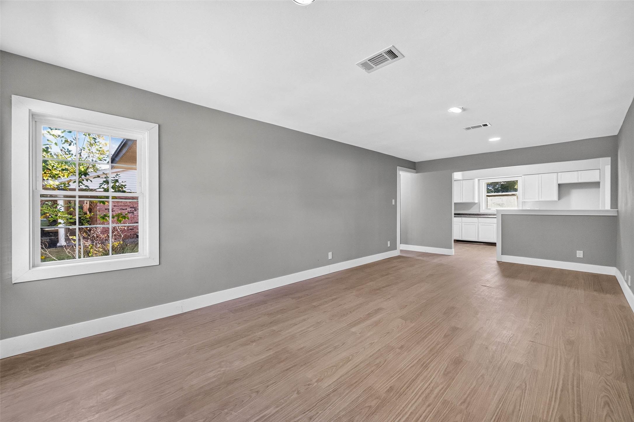 826 Harvard Street, Deer Park, TX 77536