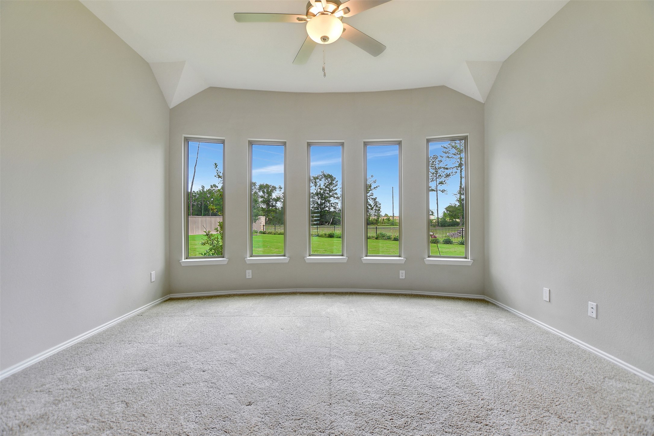 8346 Boundary Waters Drive, Porter, TX 77365