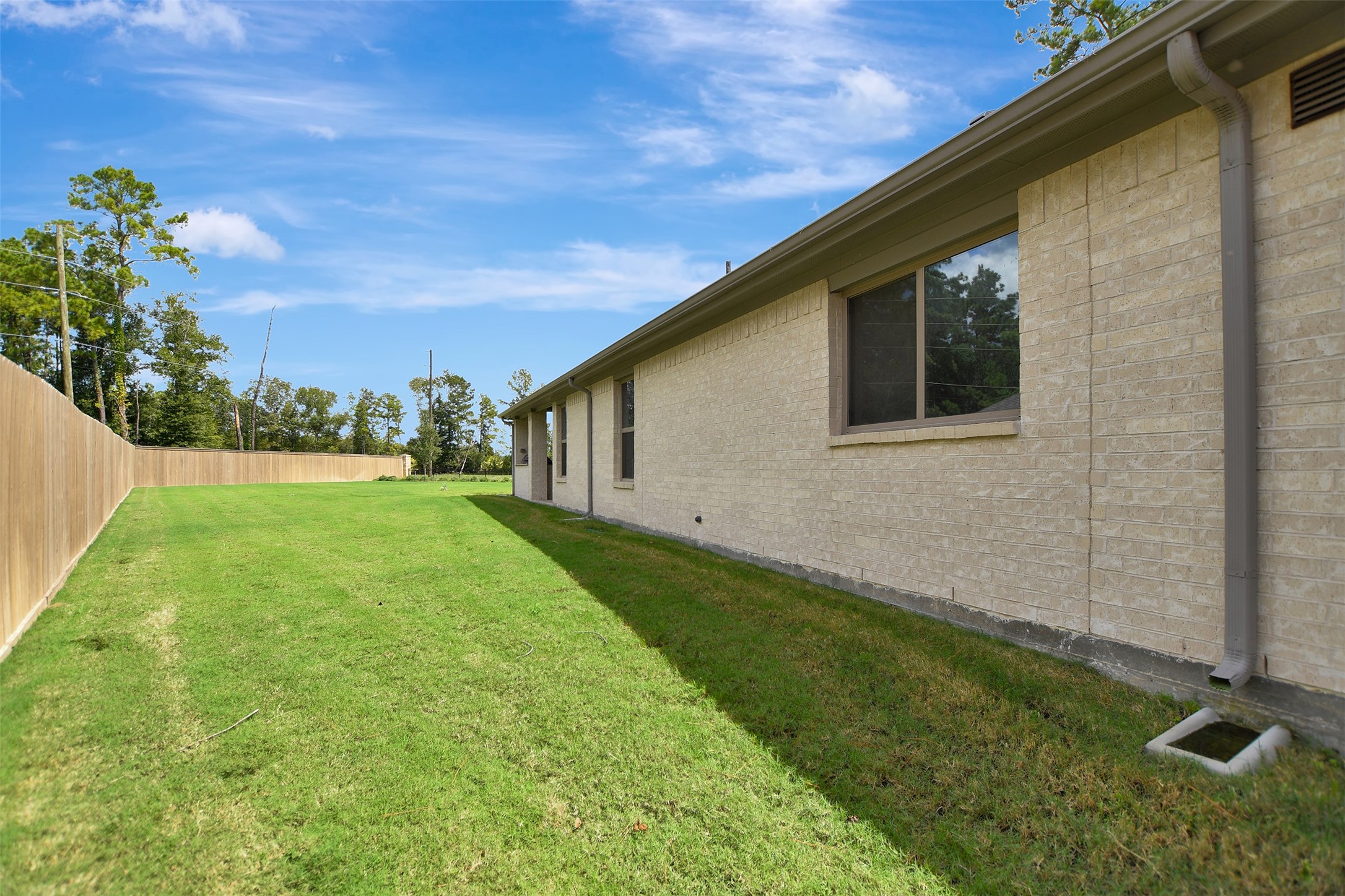 8346 Boundary Waters Drive, Porter, TX 77365