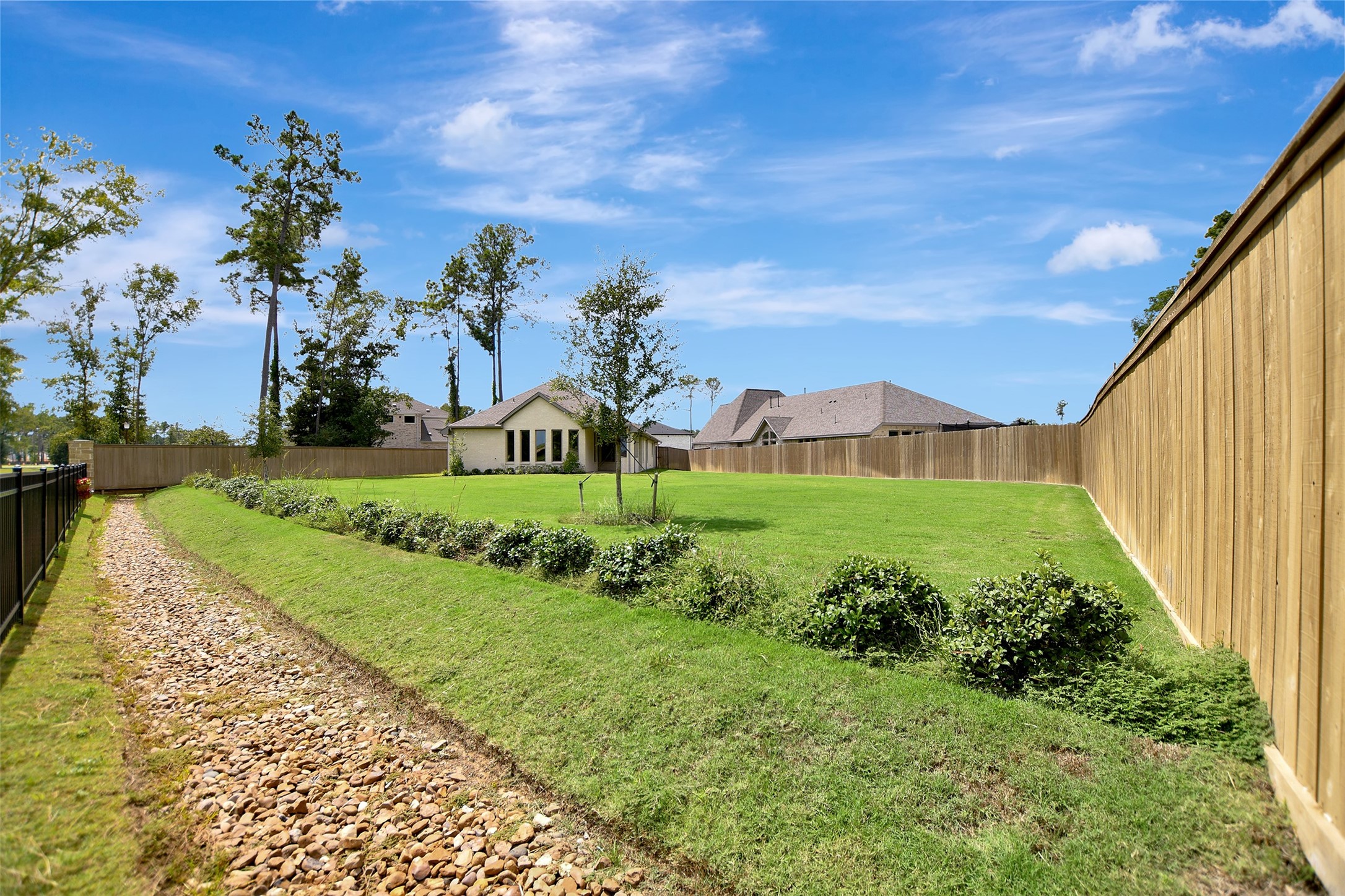8346 Boundary Waters Drive, Porter, TX 77365