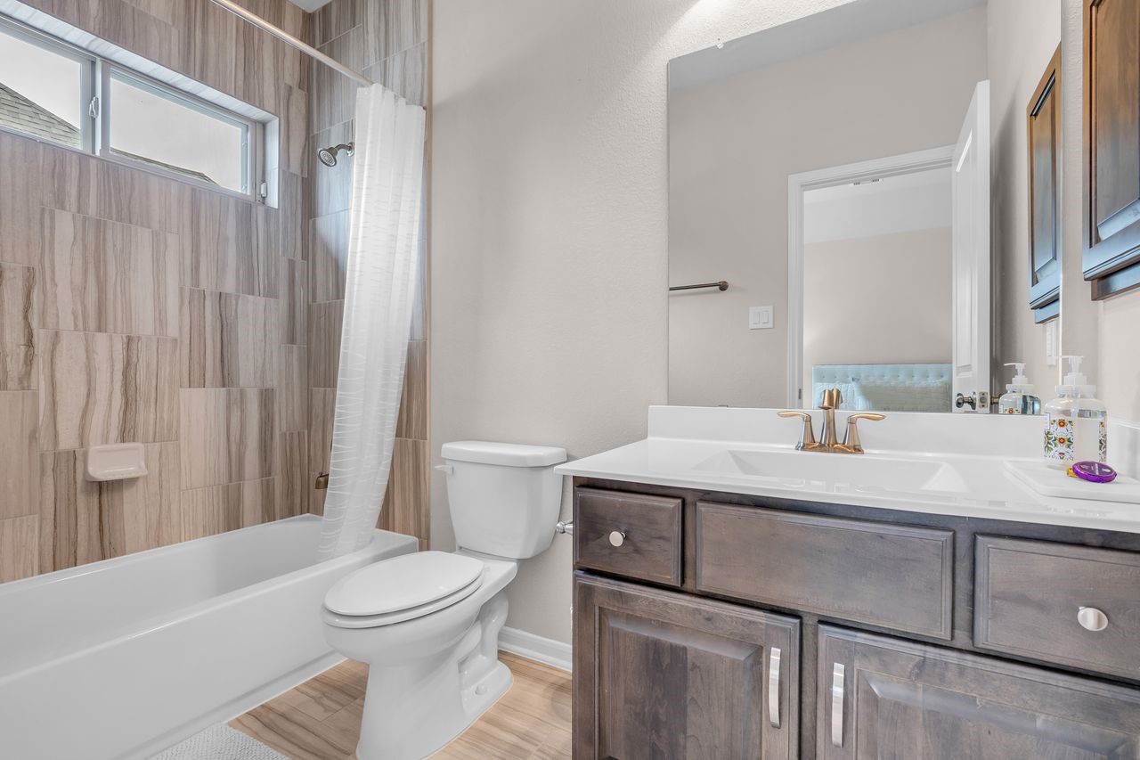 10415 Roseate Skimmer, Conroe, TX 77385
