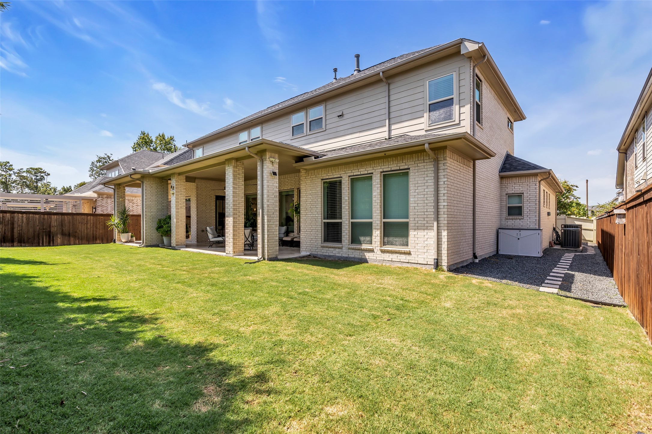 10415 Roseate Skimmer, Conroe, TX 77385