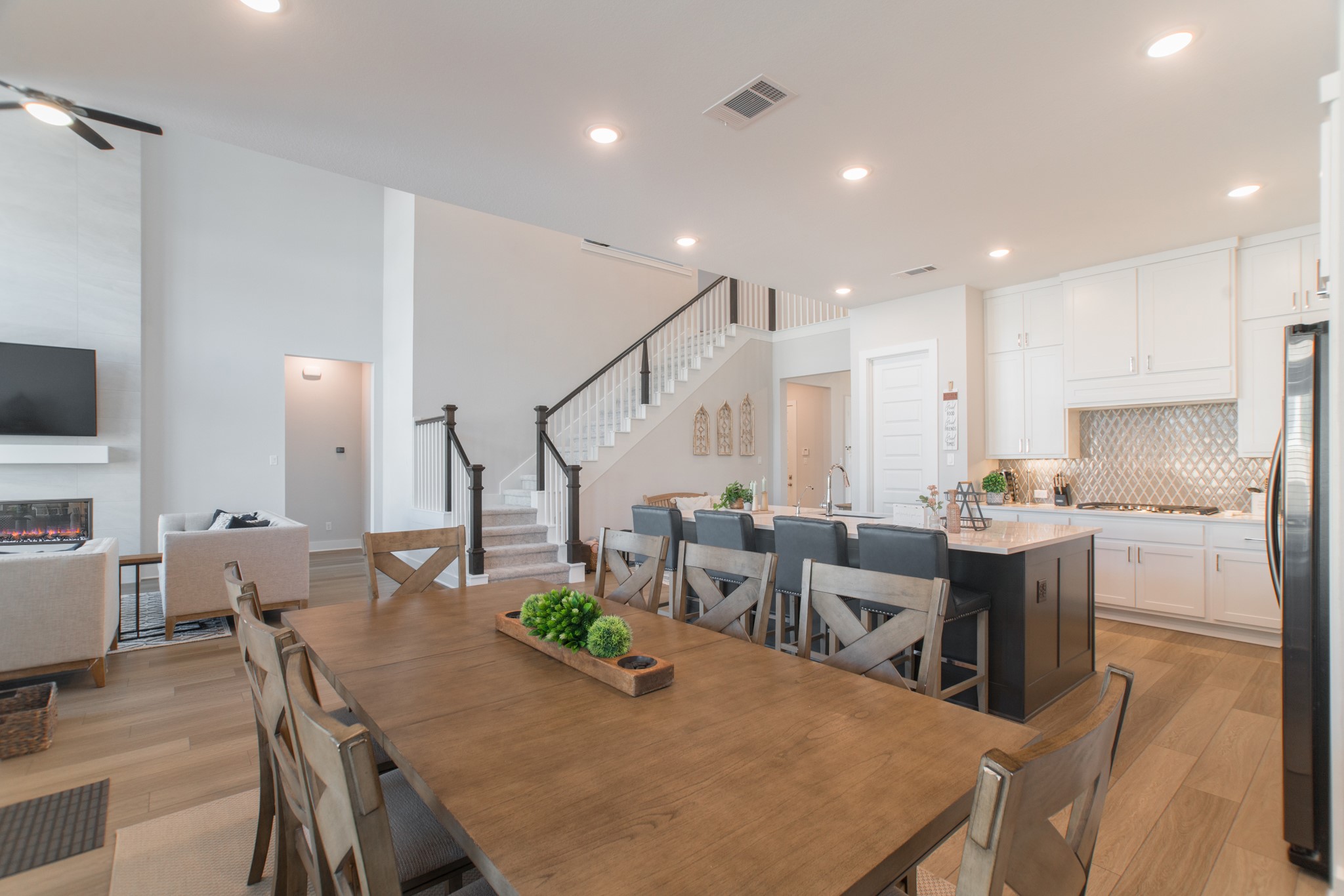 8030 Allston Village Trail, The Woodlands, TX 77389