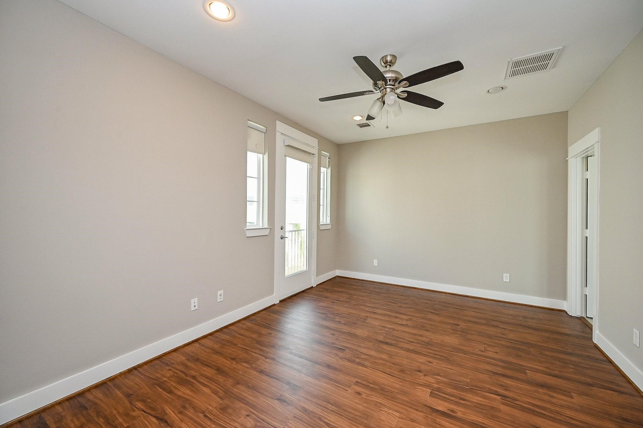 955 W 24th Street, #C, Houston, TX 77008