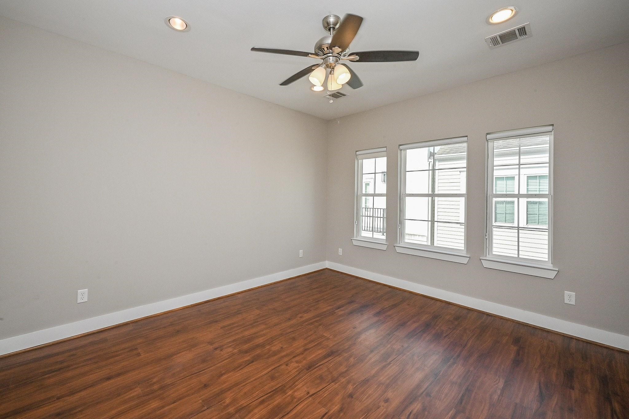 955 W 24th Street, #C, Houston, TX 77008