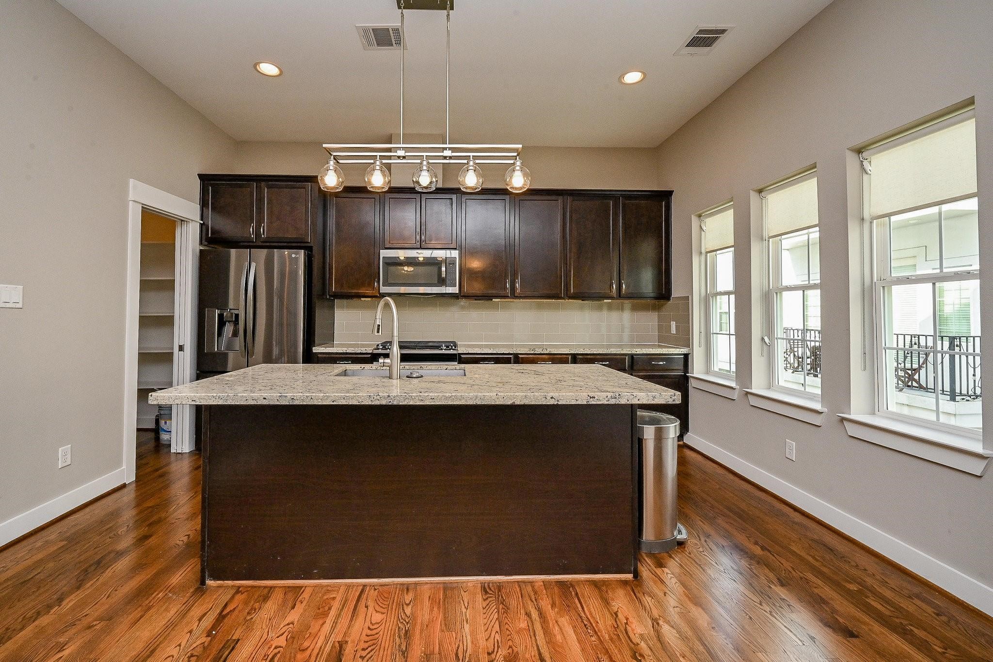 955 W 24th Street, #C, Houston, TX 77008 955 W 24th Street, #C, Houston, TX 77008