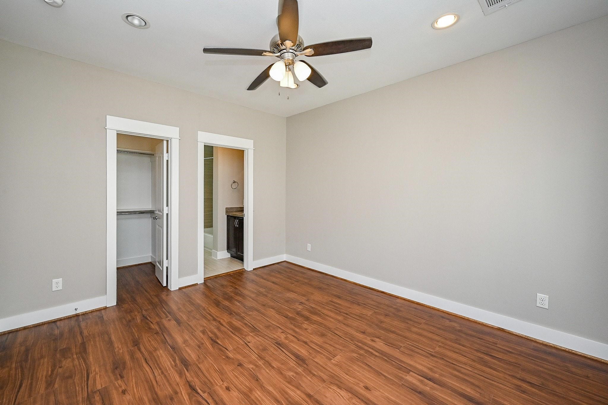955 W 24th Street, #C, Houston, TX 77008