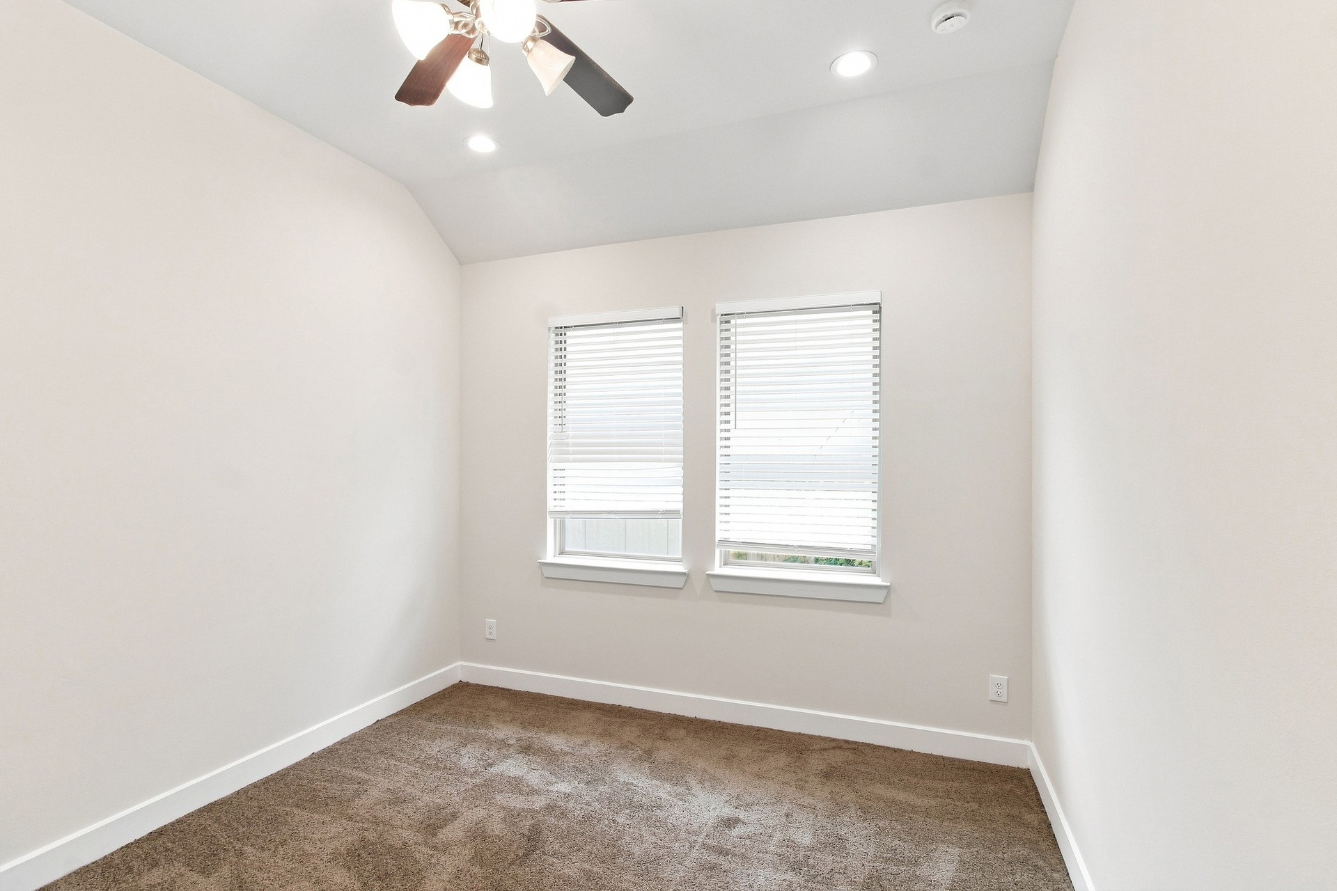 2706 Ocean Key Drive, Texas City, TX 77568