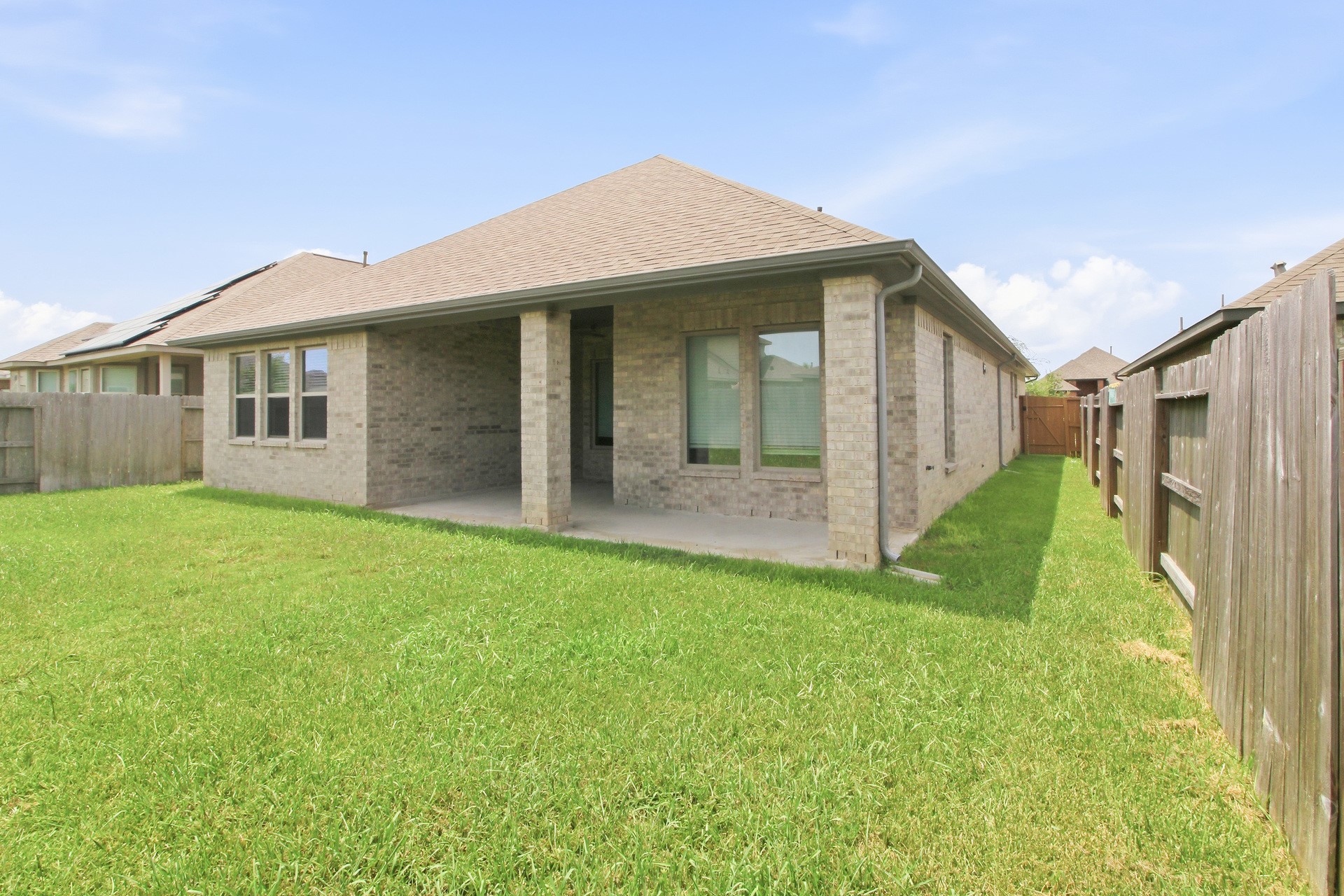 2706 Ocean Key Drive, Texas City, TX 77568