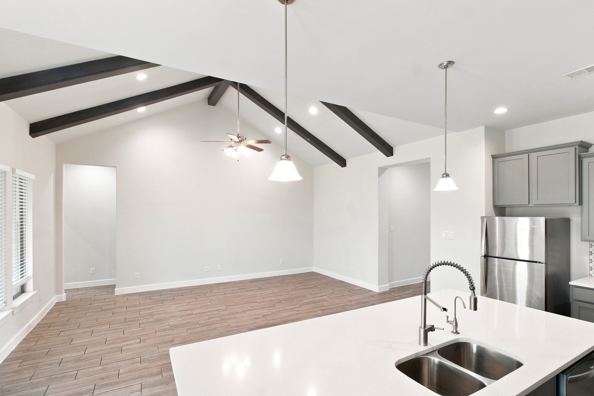 2706 Ocean Key Drive, Texas City, TX 77568