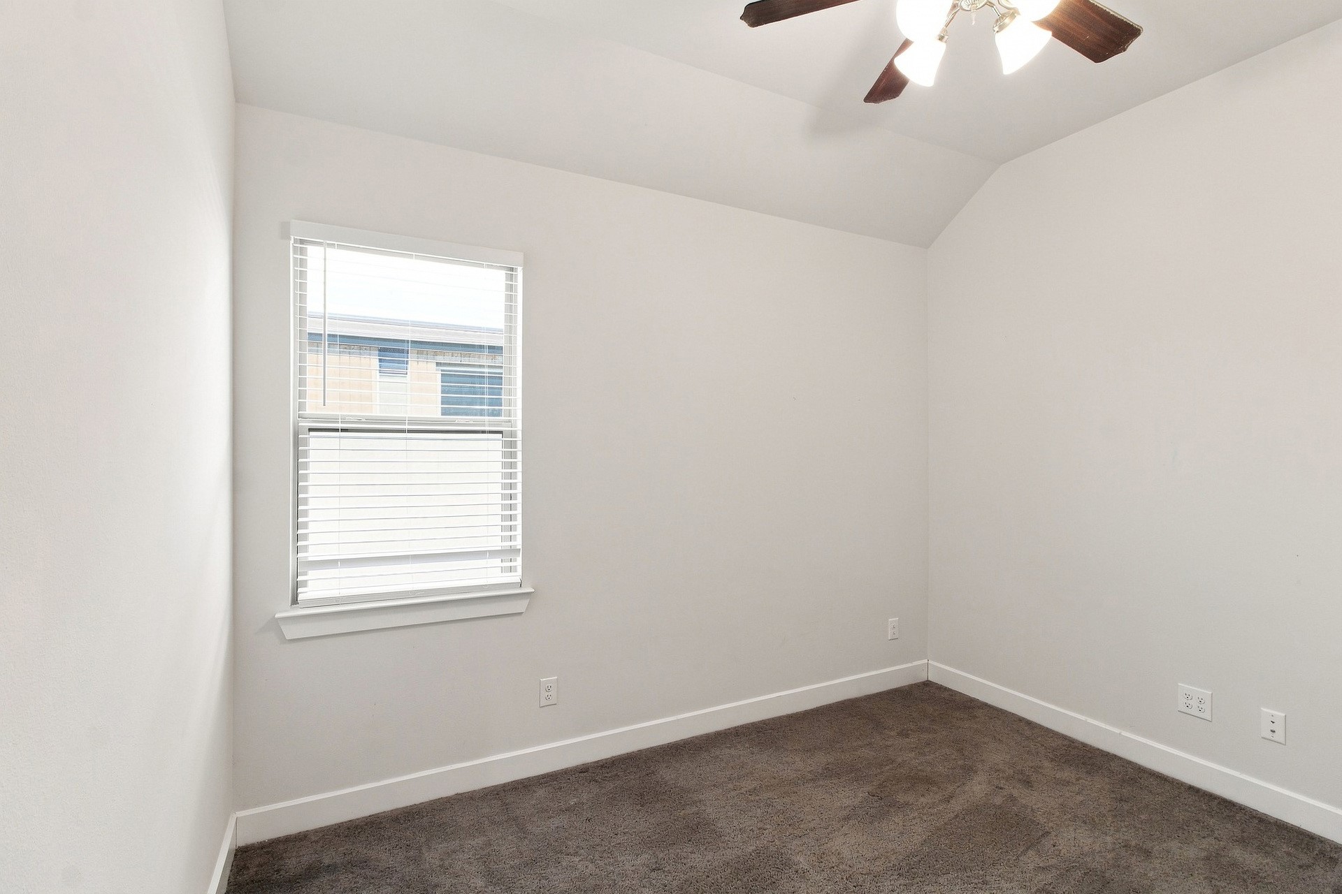 2706 Ocean Key Drive, Texas City, TX 77568